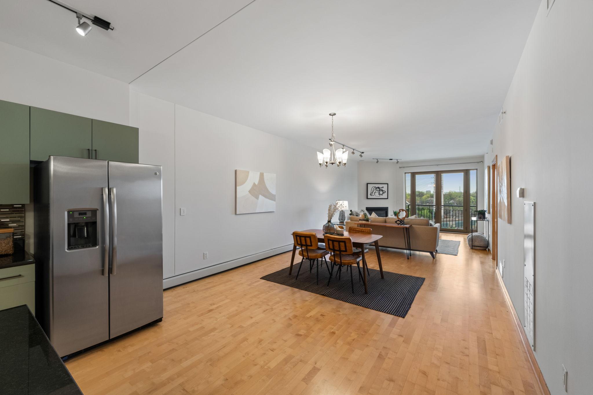 212 N 1st Street Unit: 409