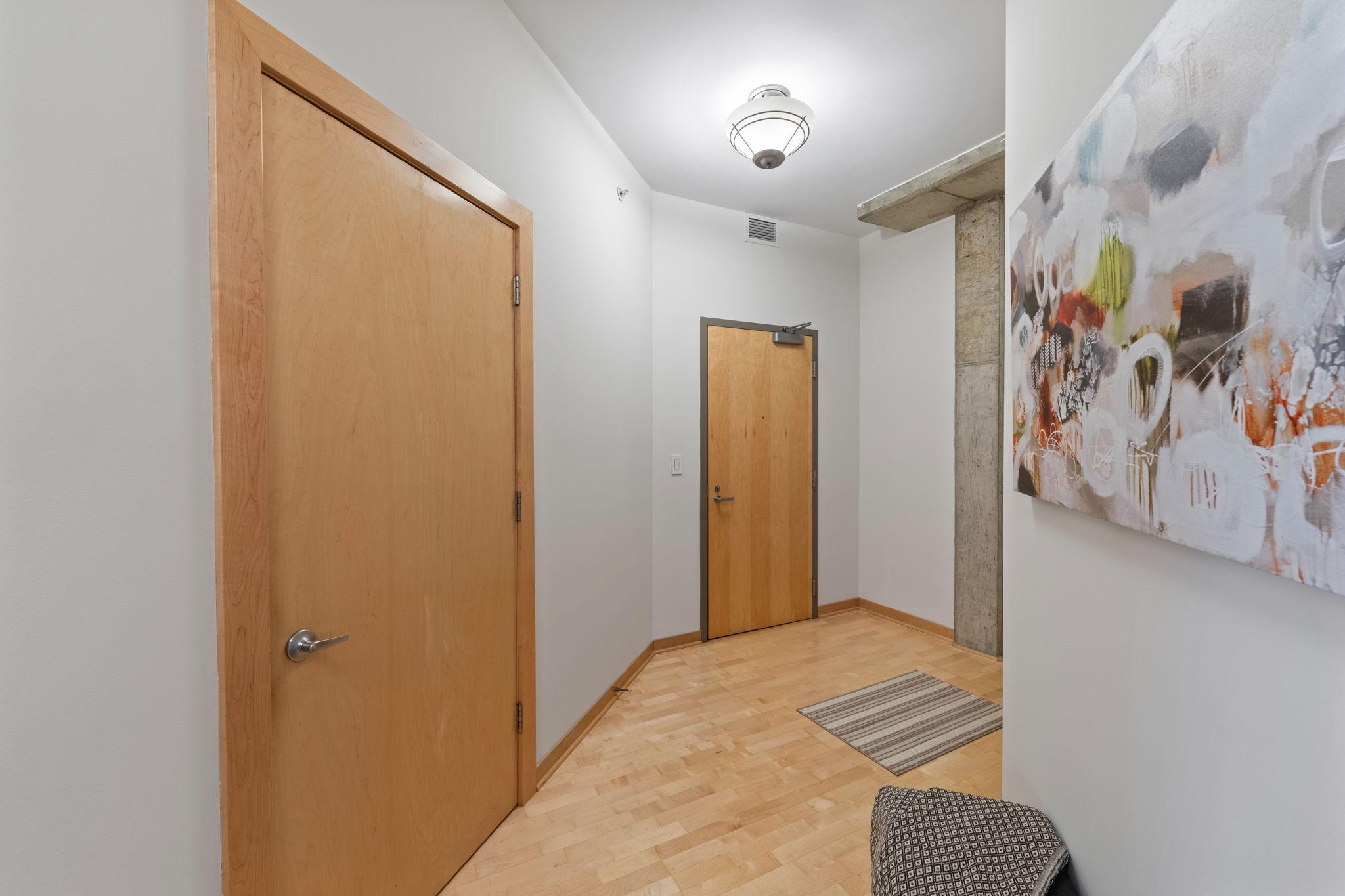 212 N 1st Street Unit: 409