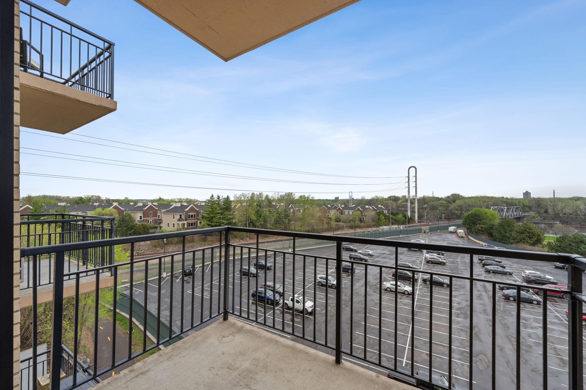 212 N 1st Street Unit: 409