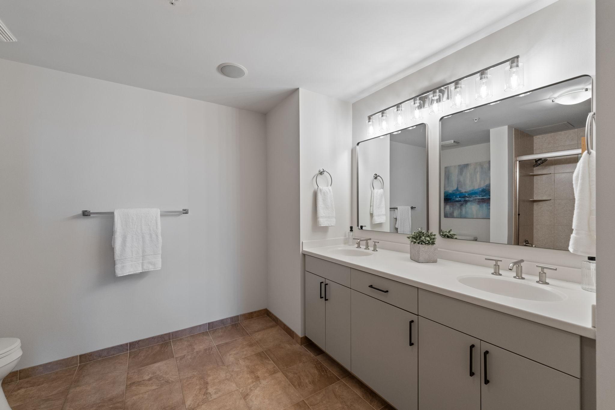 212 N 1st Street Unit: 409