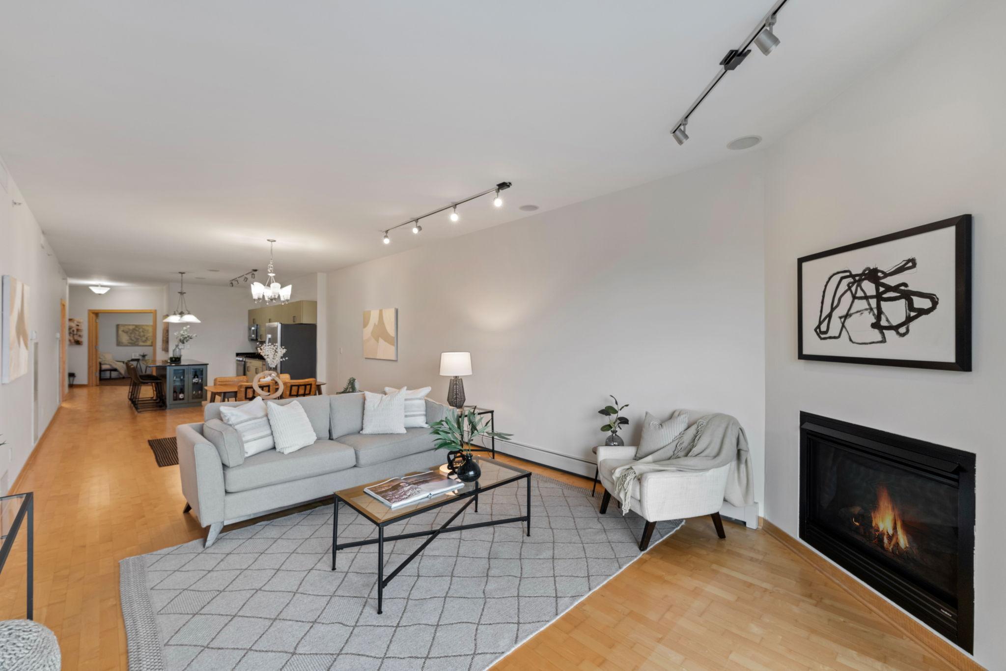 212 N 1st Street Unit: 409