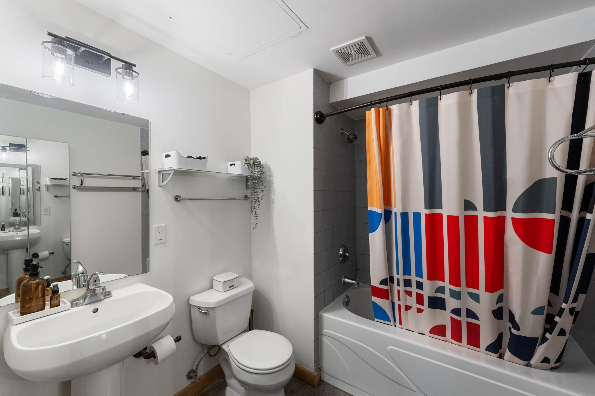 710 N 4th Street Unit: W210