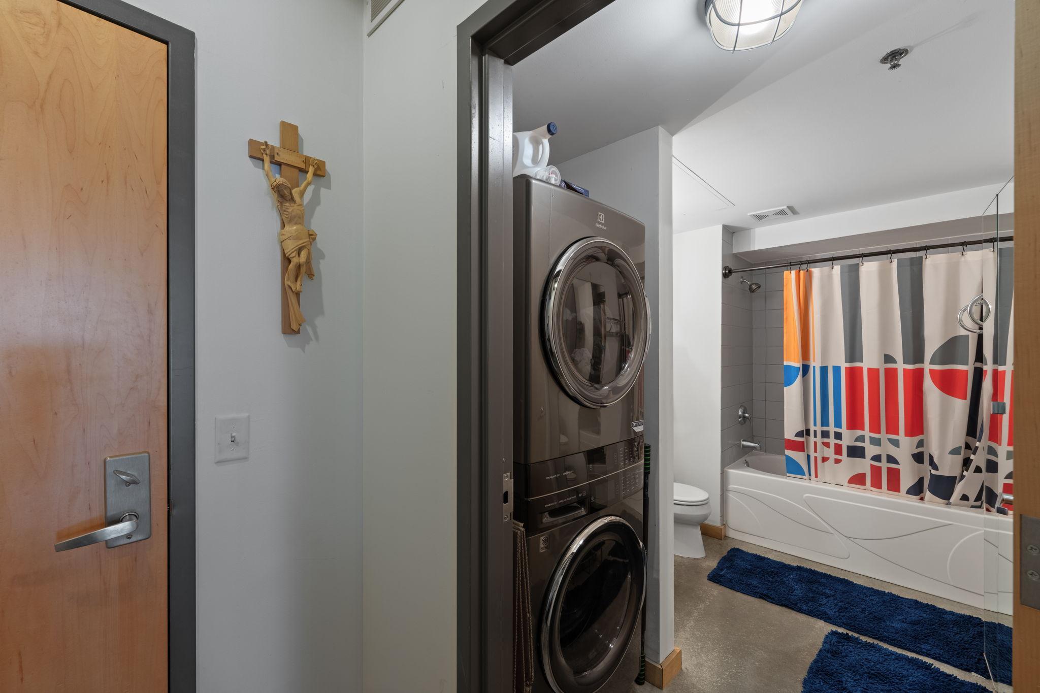 710 N 4th Street Unit: W210