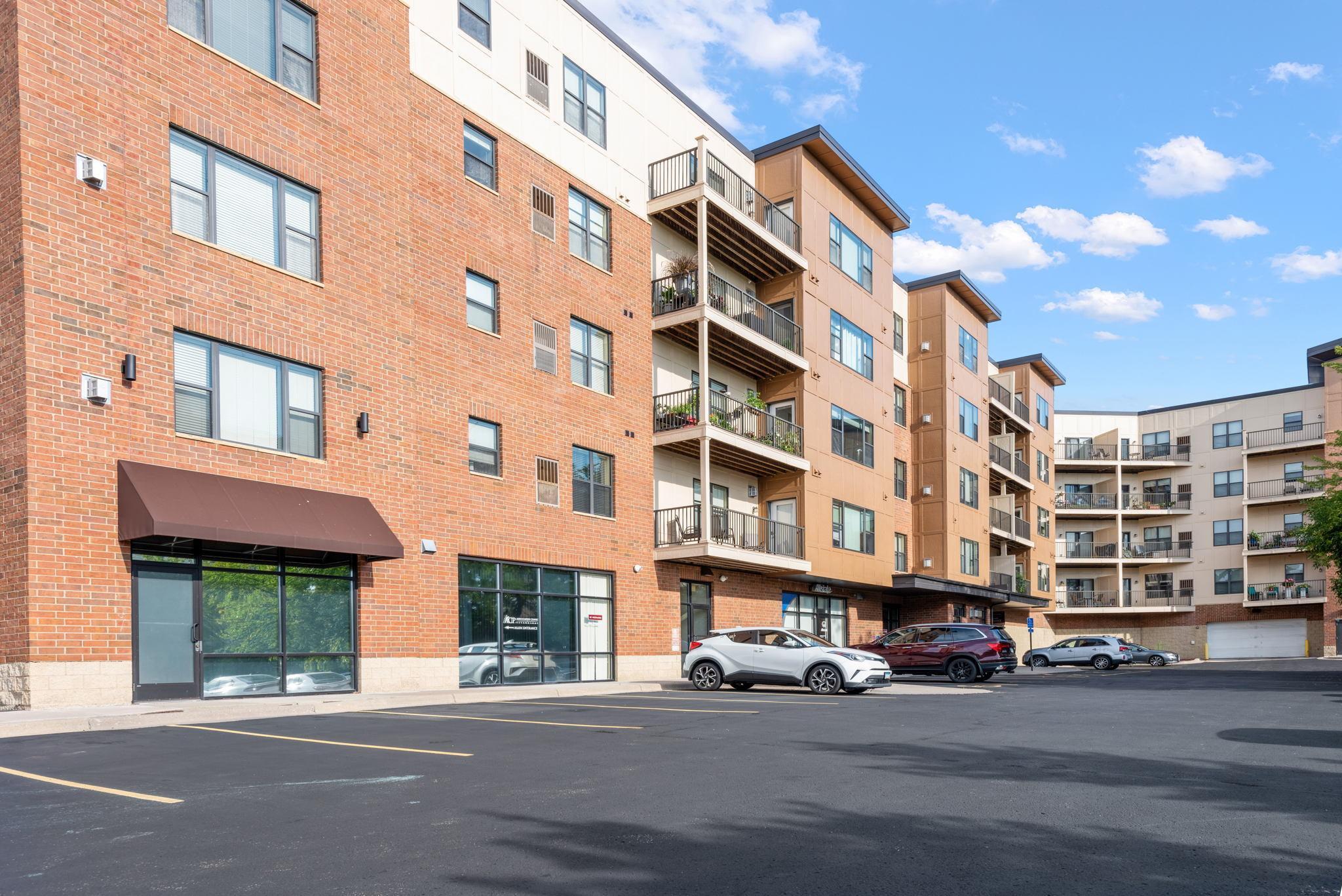 1155 Ford Road Unit: 402