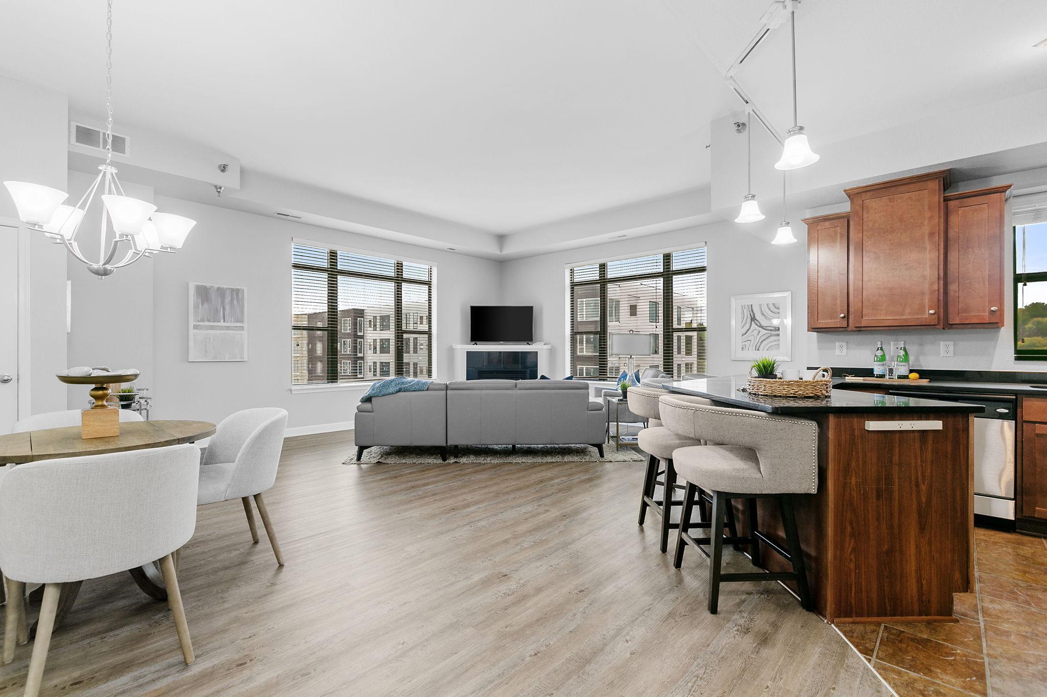 1155 Ford Road Unit: 402