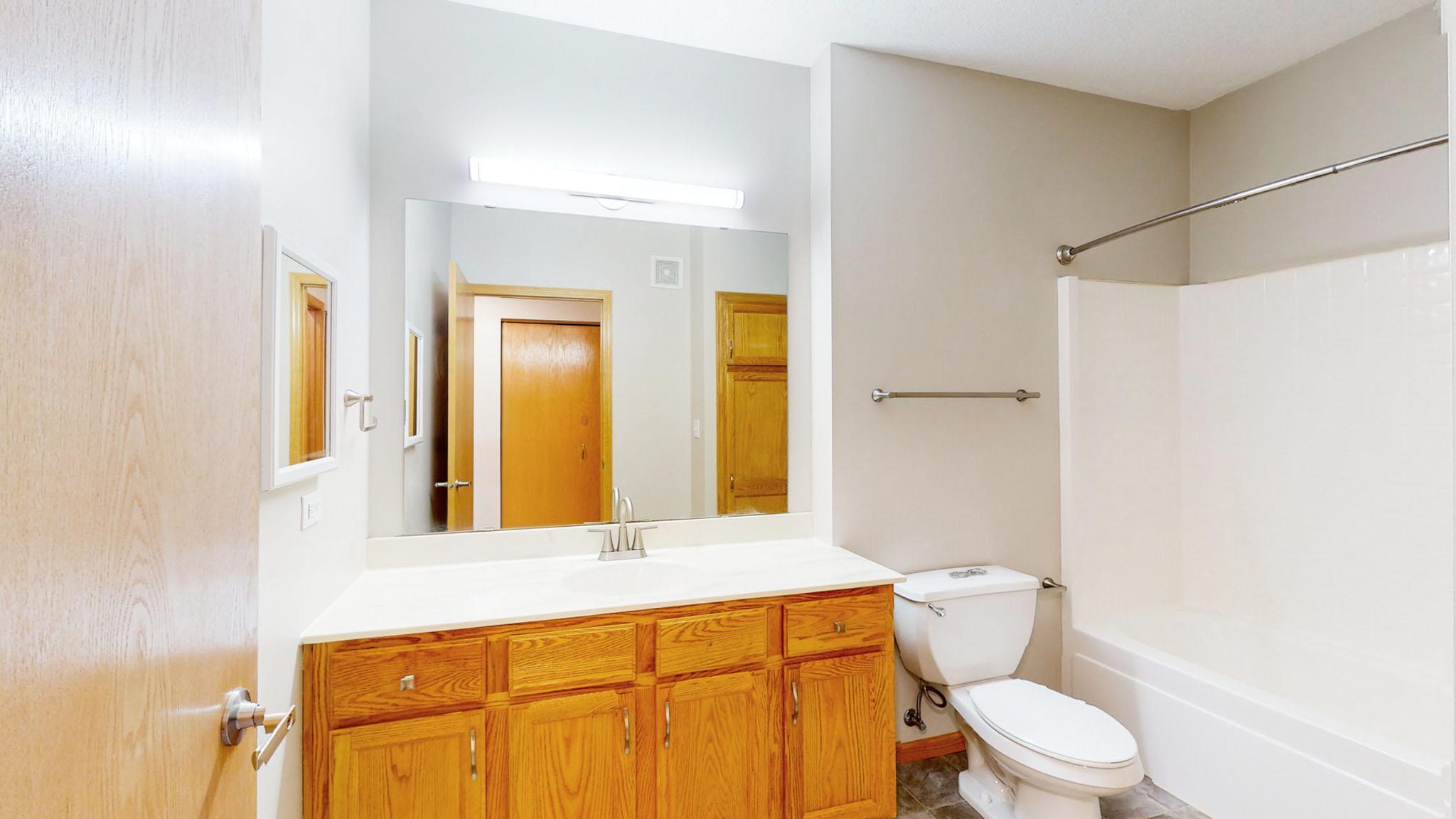 660 N 2nd Street Unit: 301