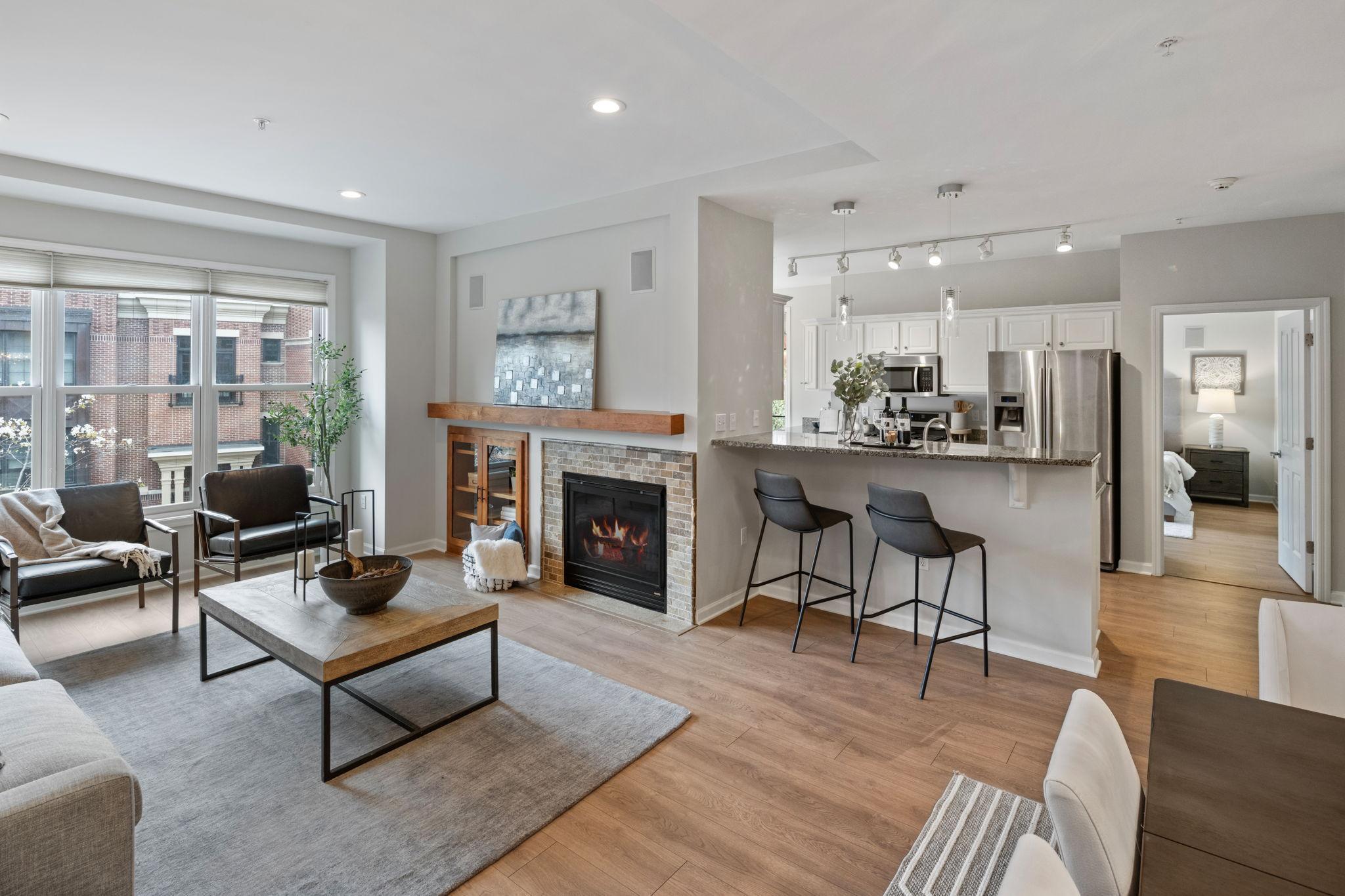 553 S 10th Street