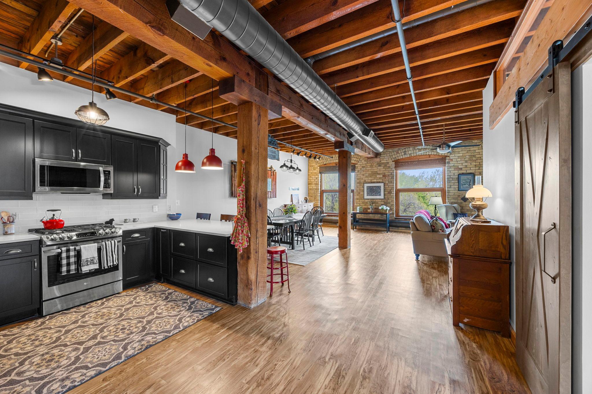 702 N 1st Street Unit: 312