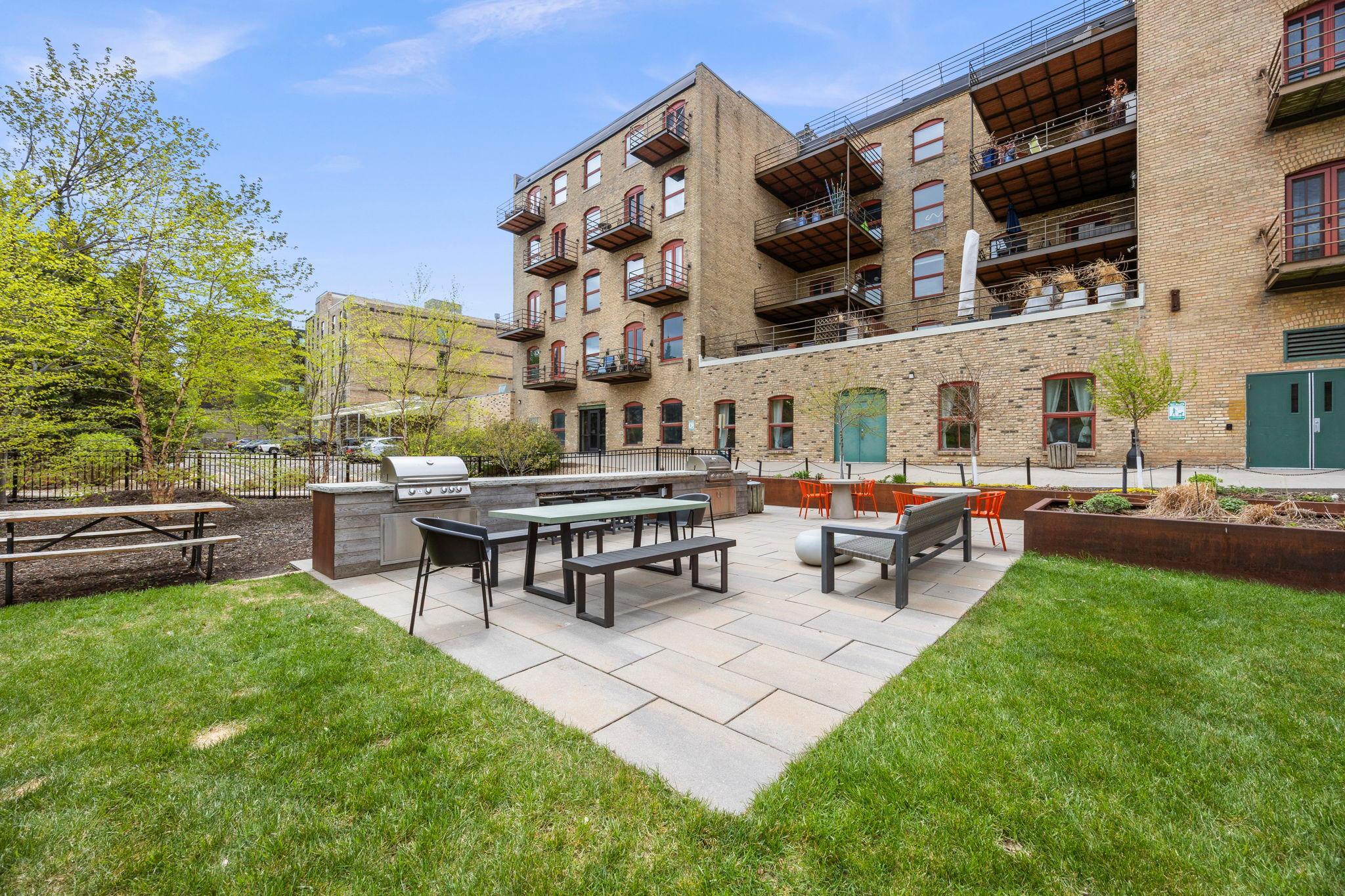 702 N 1st Street Unit: 312
