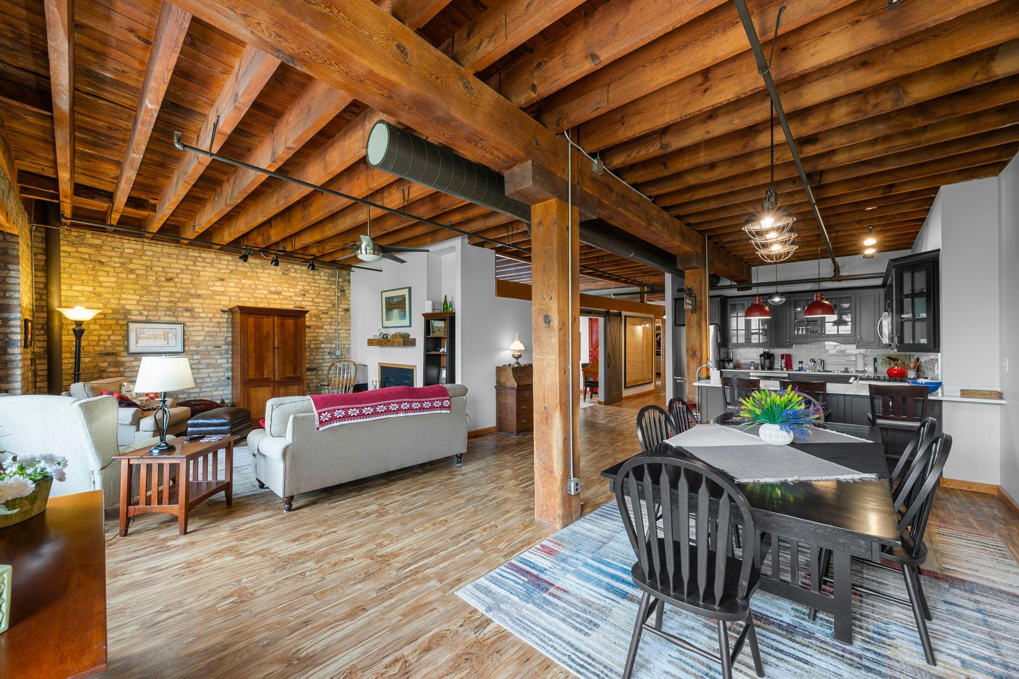702 N 1st Street Unit: 312