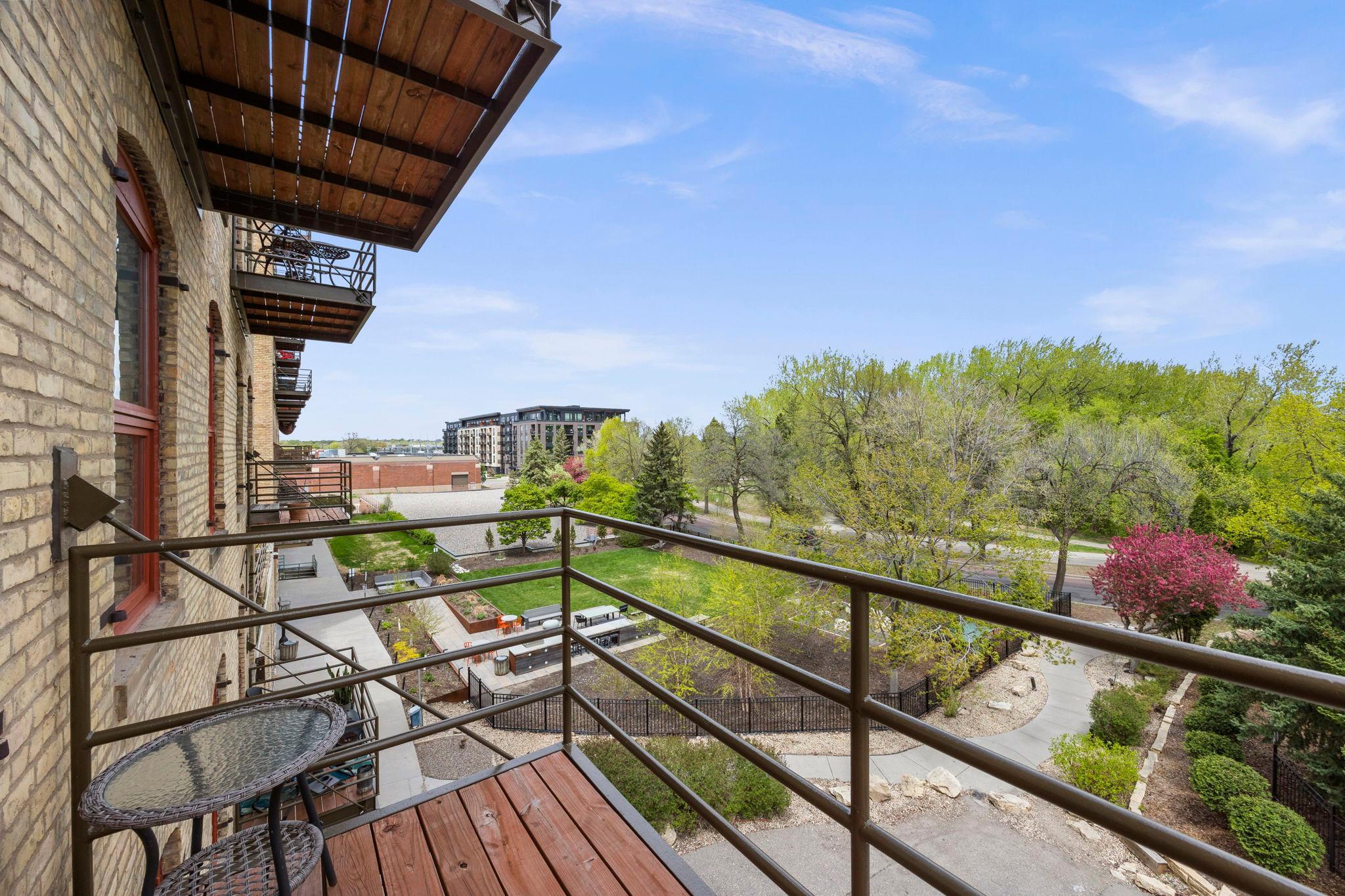 702 N 1st Street Unit: 312