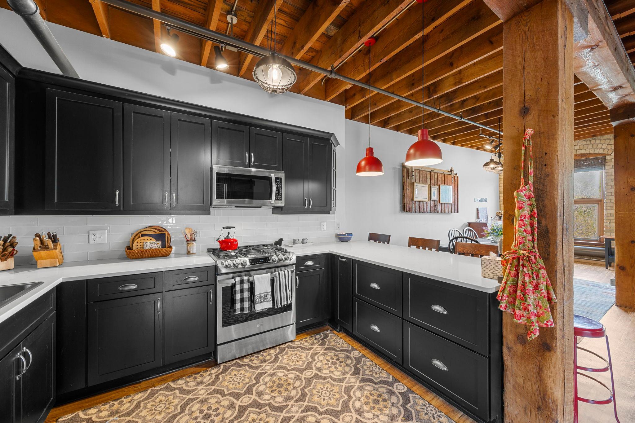 702 N 1st Street Unit: 312