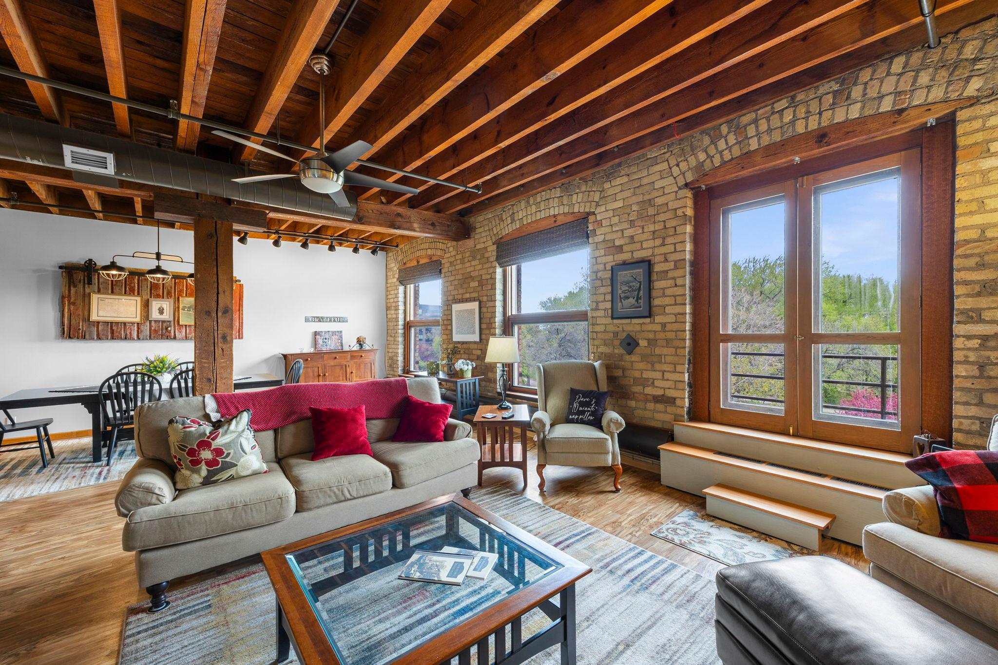 702 N 1st Street Unit: 312