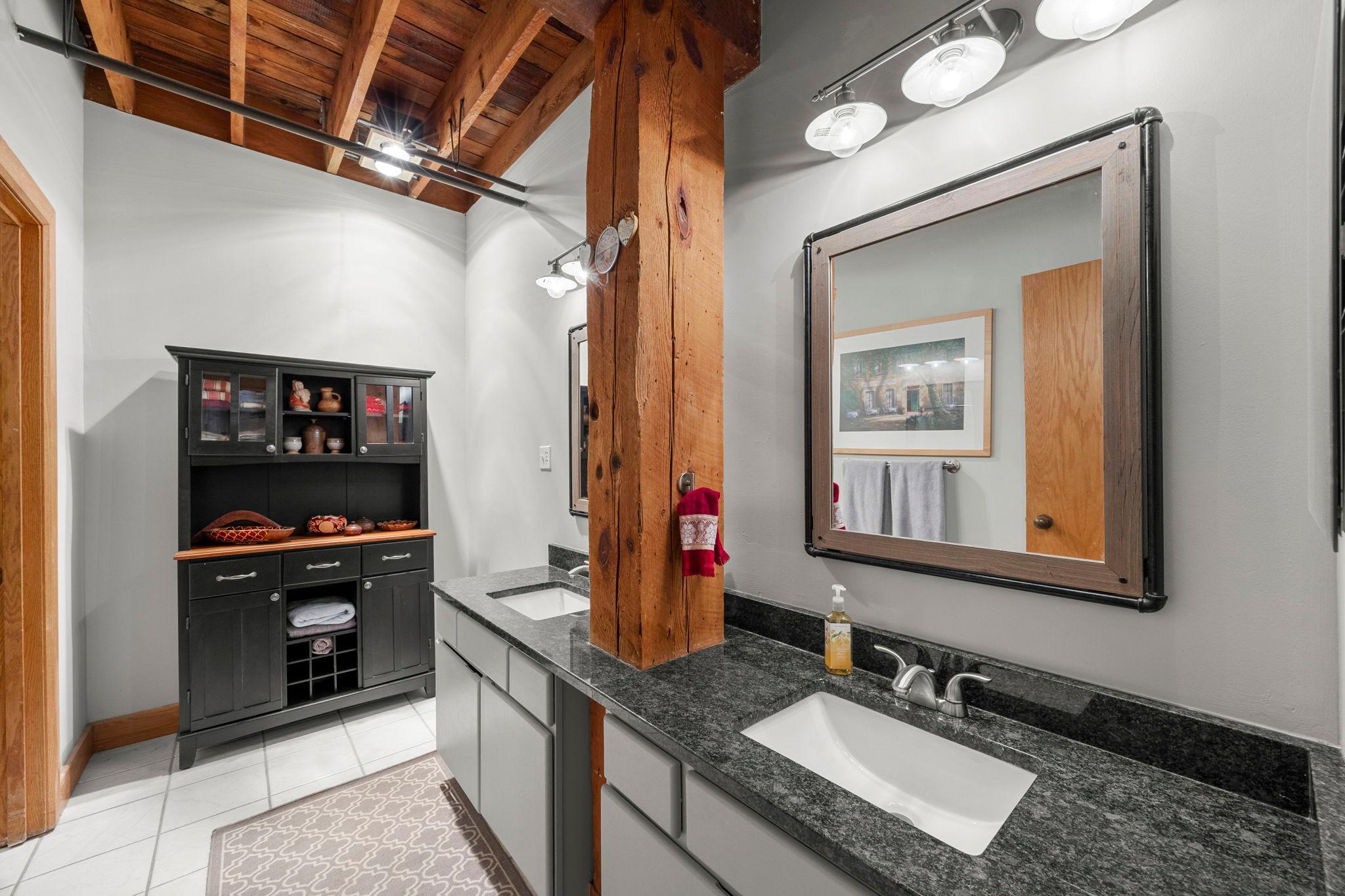 702 N 1st Street Unit: 312