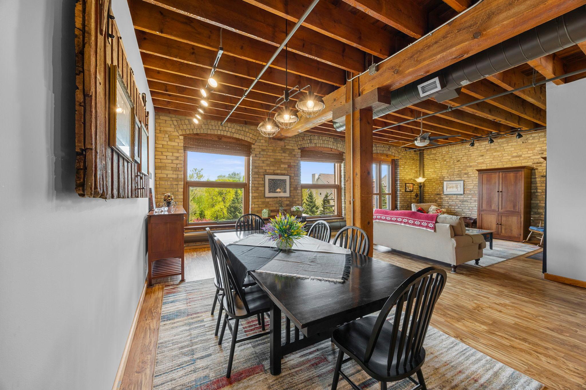 702 N 1st Street Unit: 312