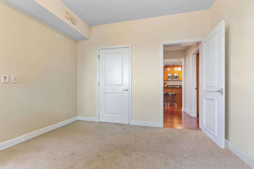 100 3rd Avenue S Unit: 1703