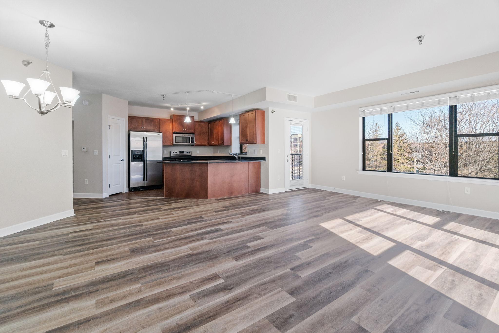 1155 Ford Road Unit: 201