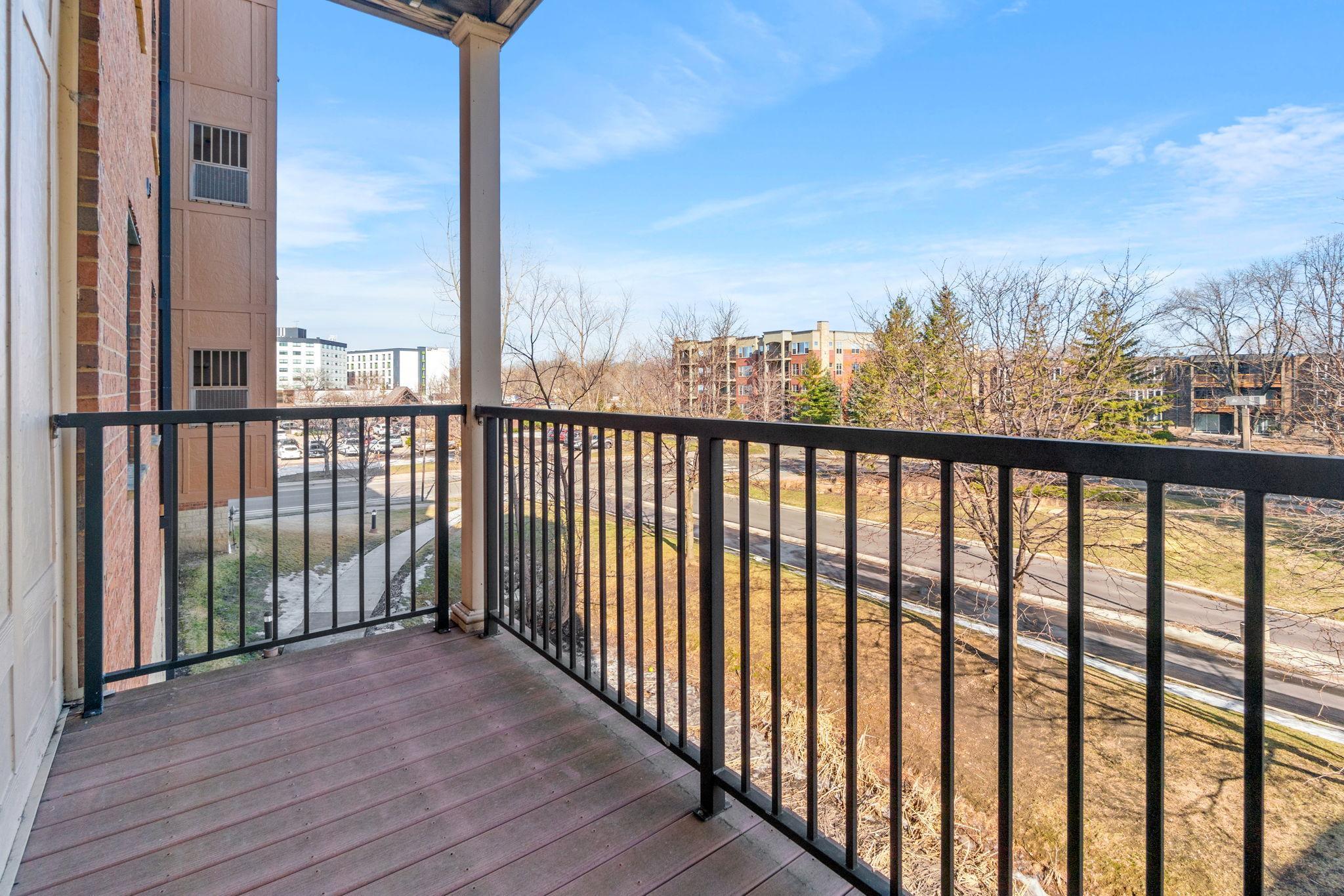 1155 Ford Road Unit: 201