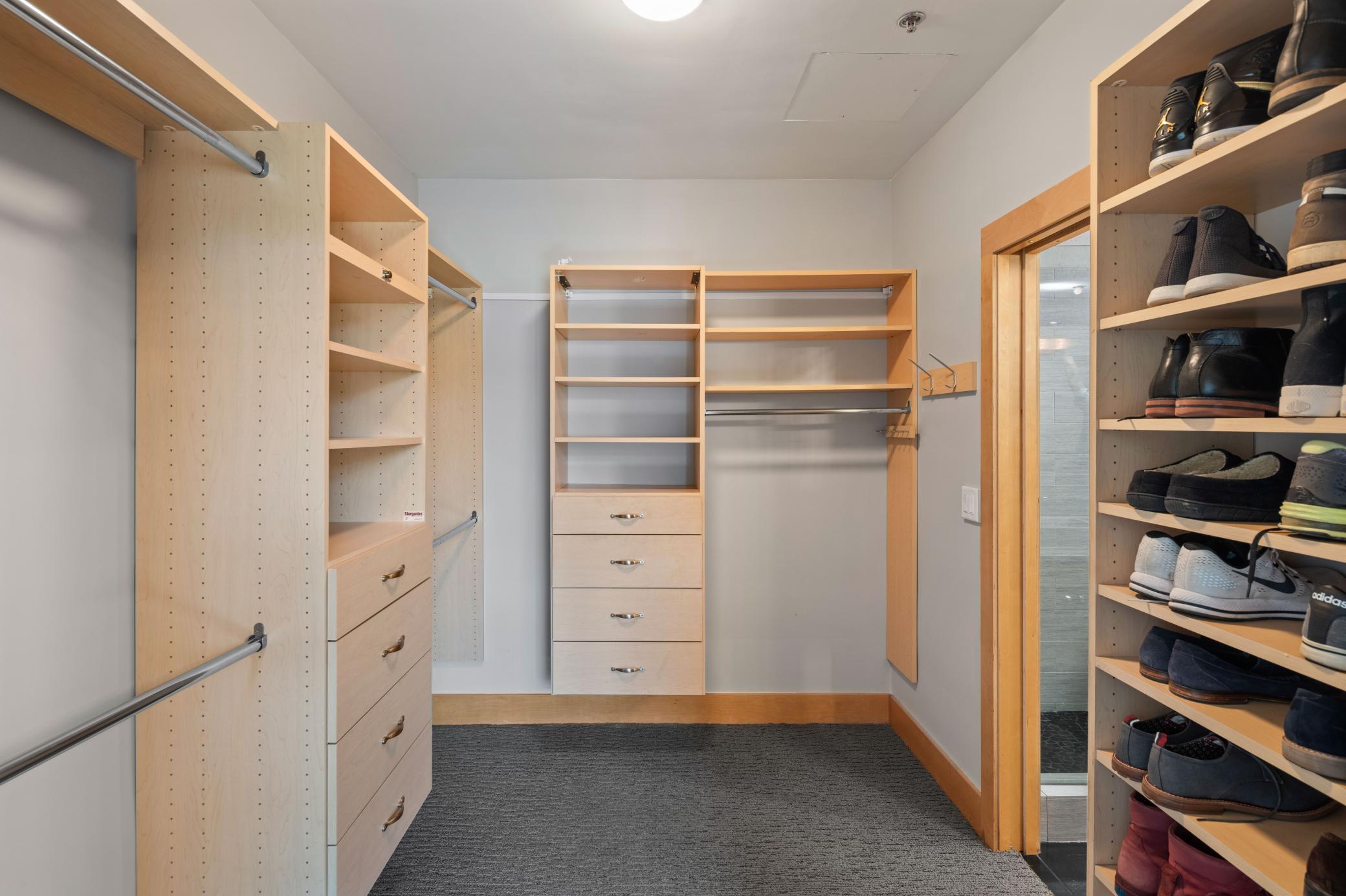 345 6th Avenue N Unit: 102