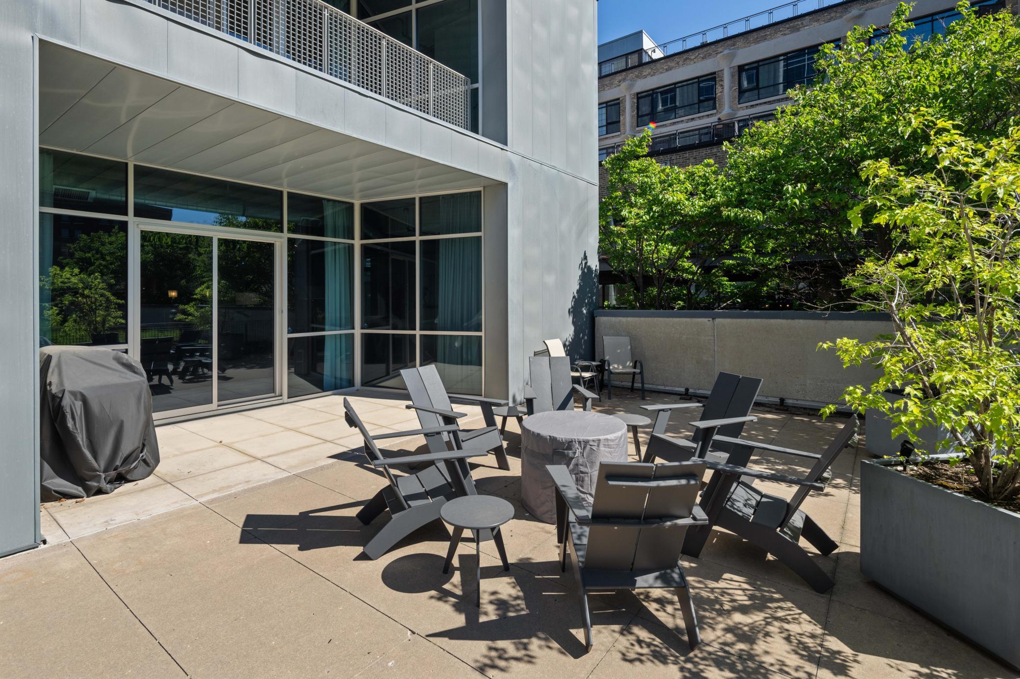 345 6th Avenue N Unit: 102