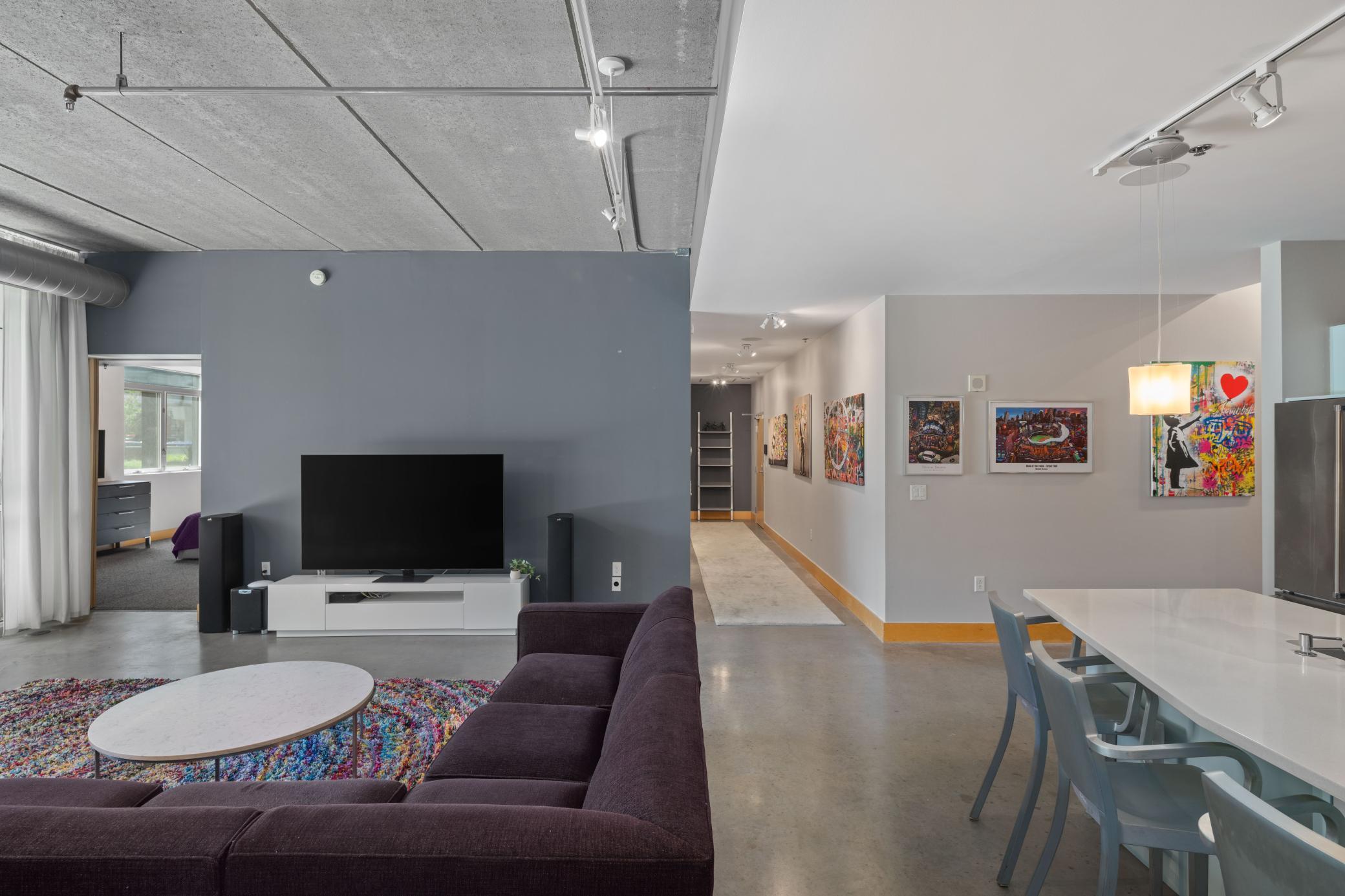 345 6th Avenue N Unit: 102