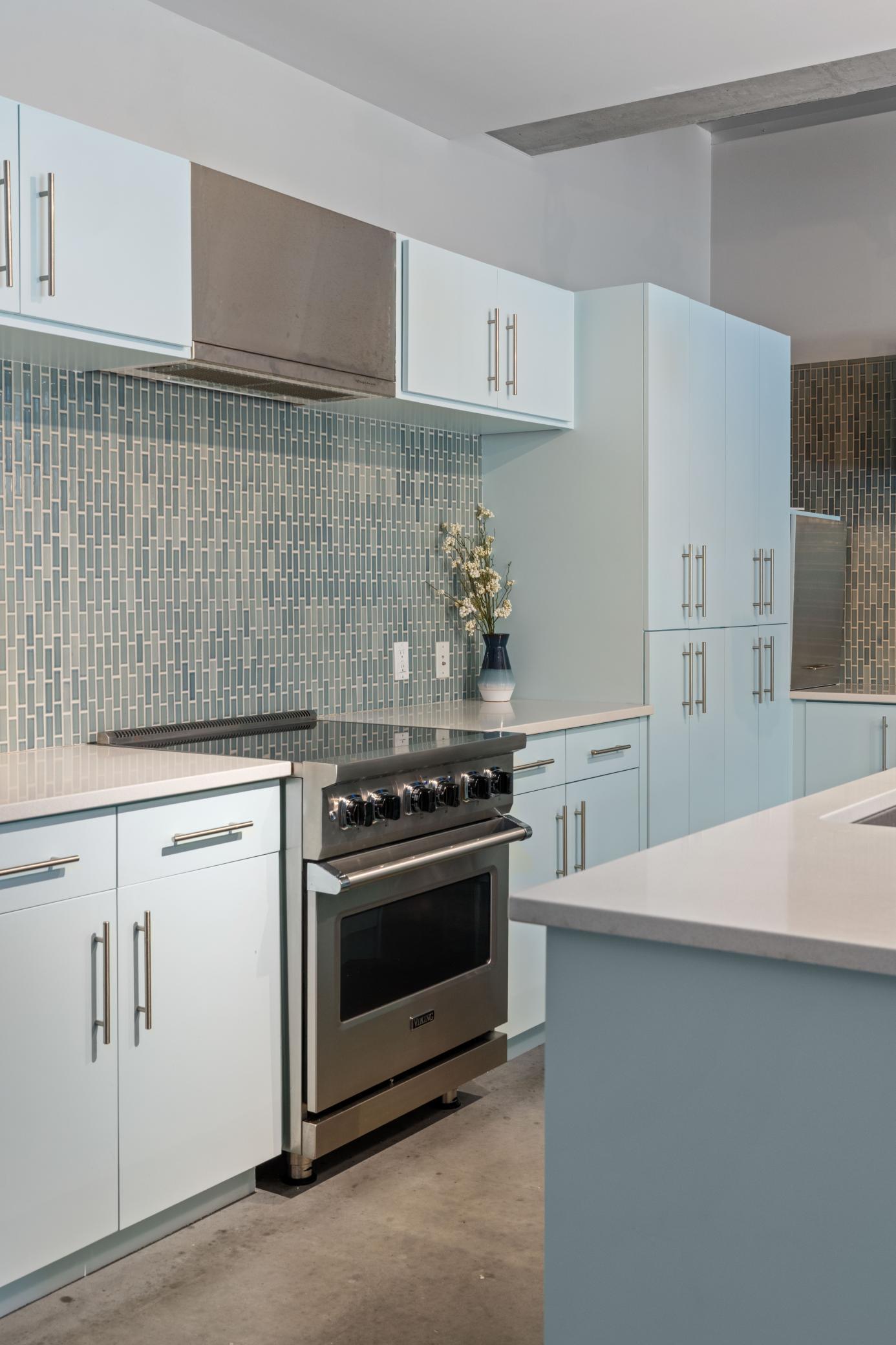 345 6th Avenue N Unit: 102