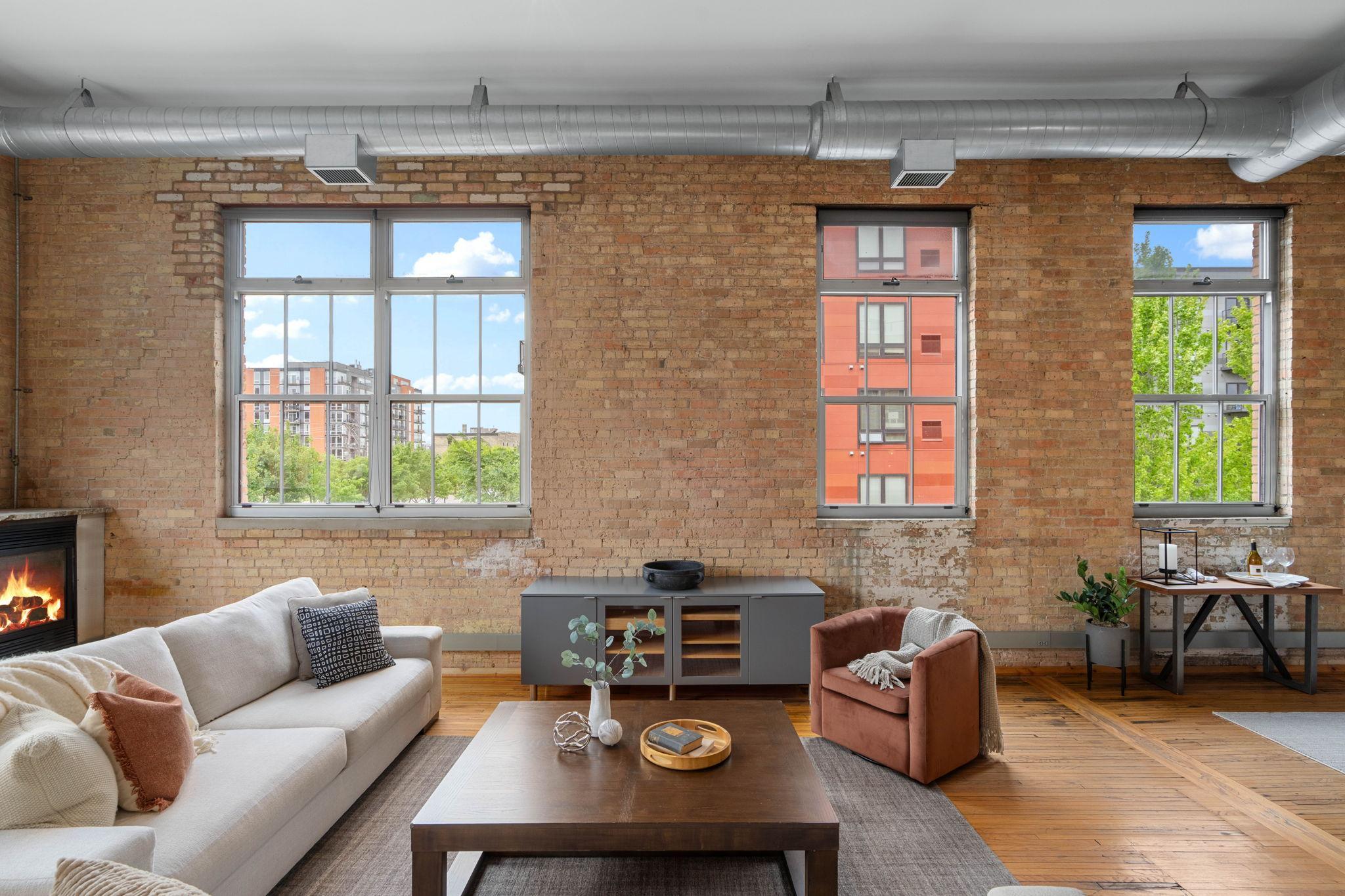 801 Washington Avenue N Unit: 203