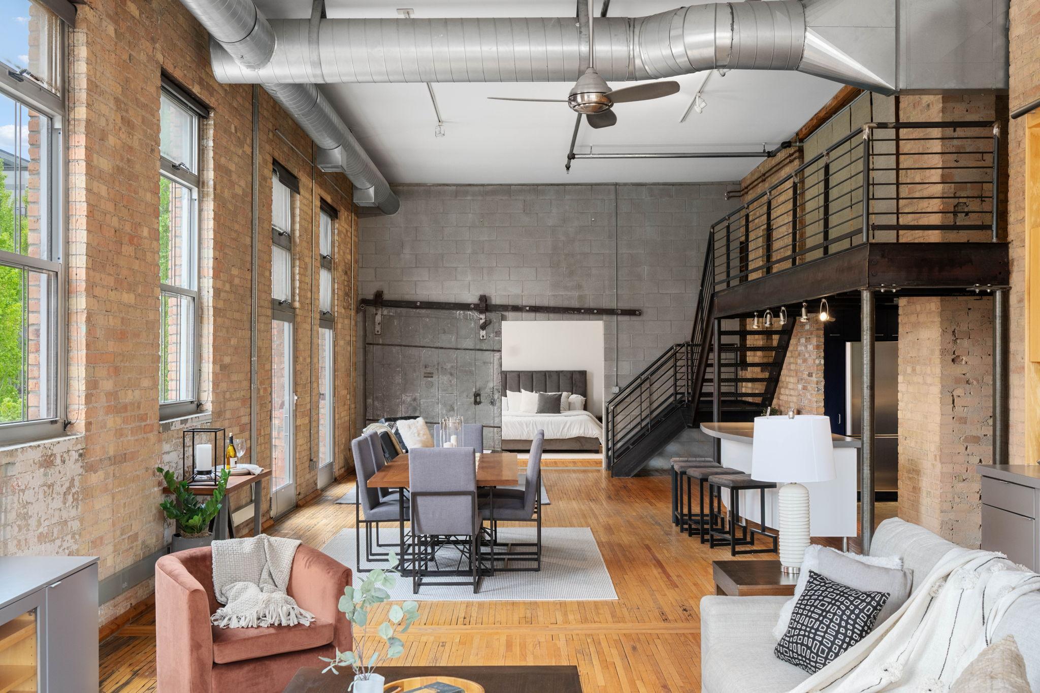 801 Washington Avenue N Unit: 203