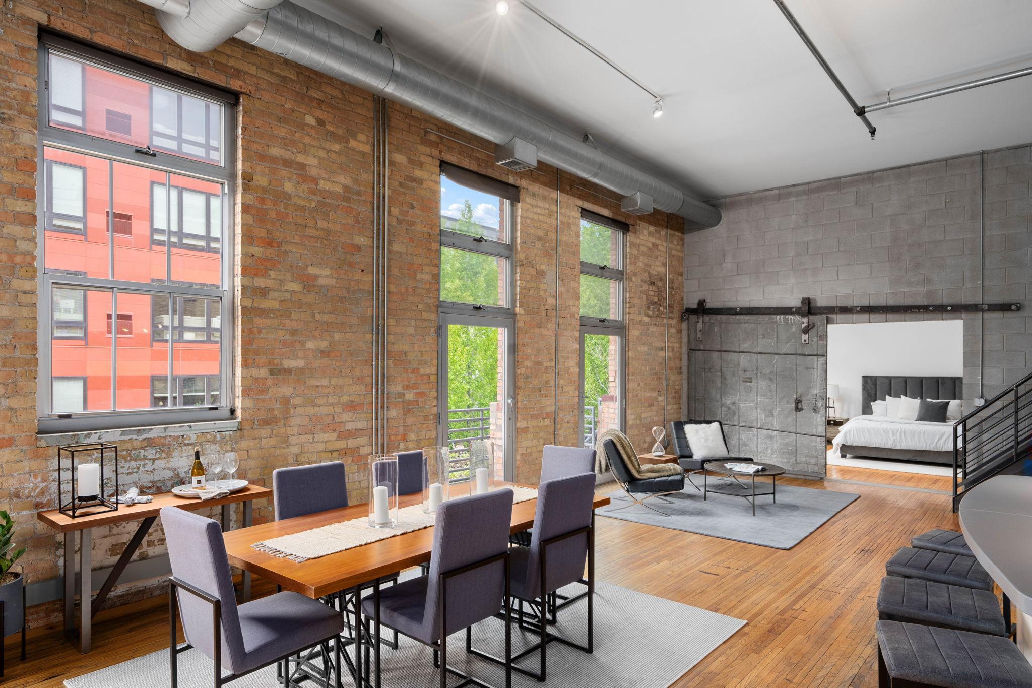 801 Washington Avenue N Unit: 203