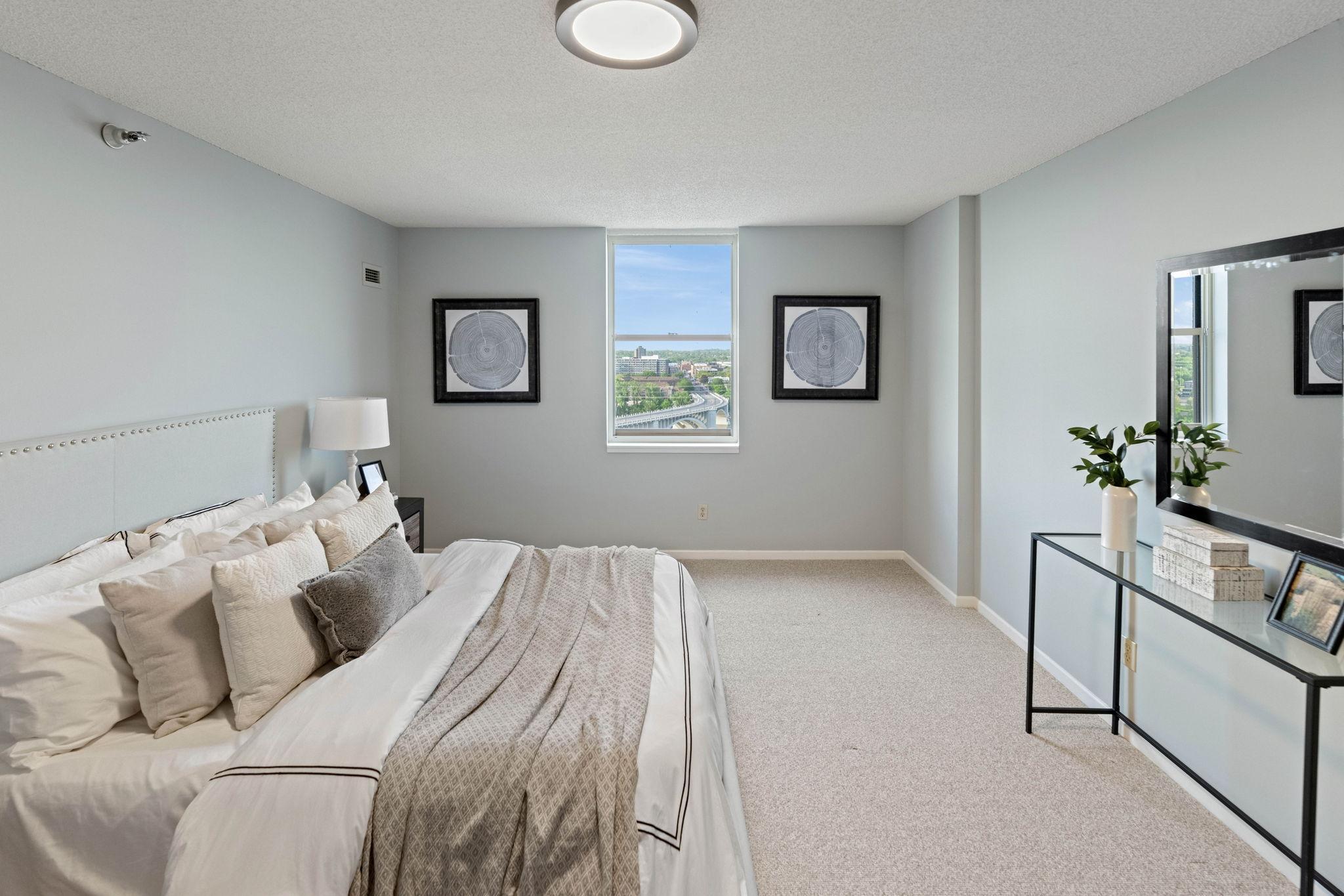 401 S 1st Street Unit: 1705