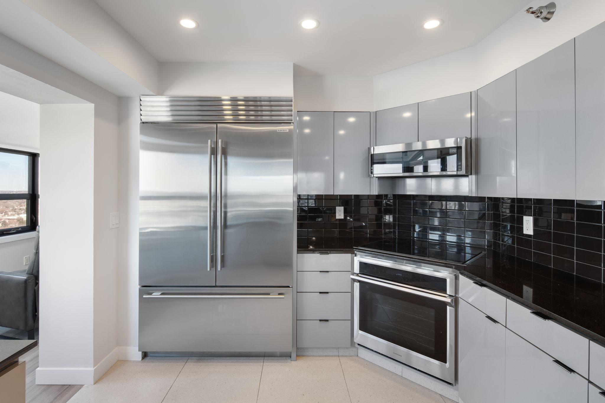 110 Bank Street SE Unit: L2603