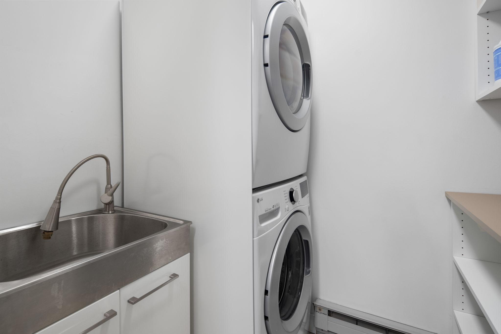 110 Bank Street SE Unit: L2603
