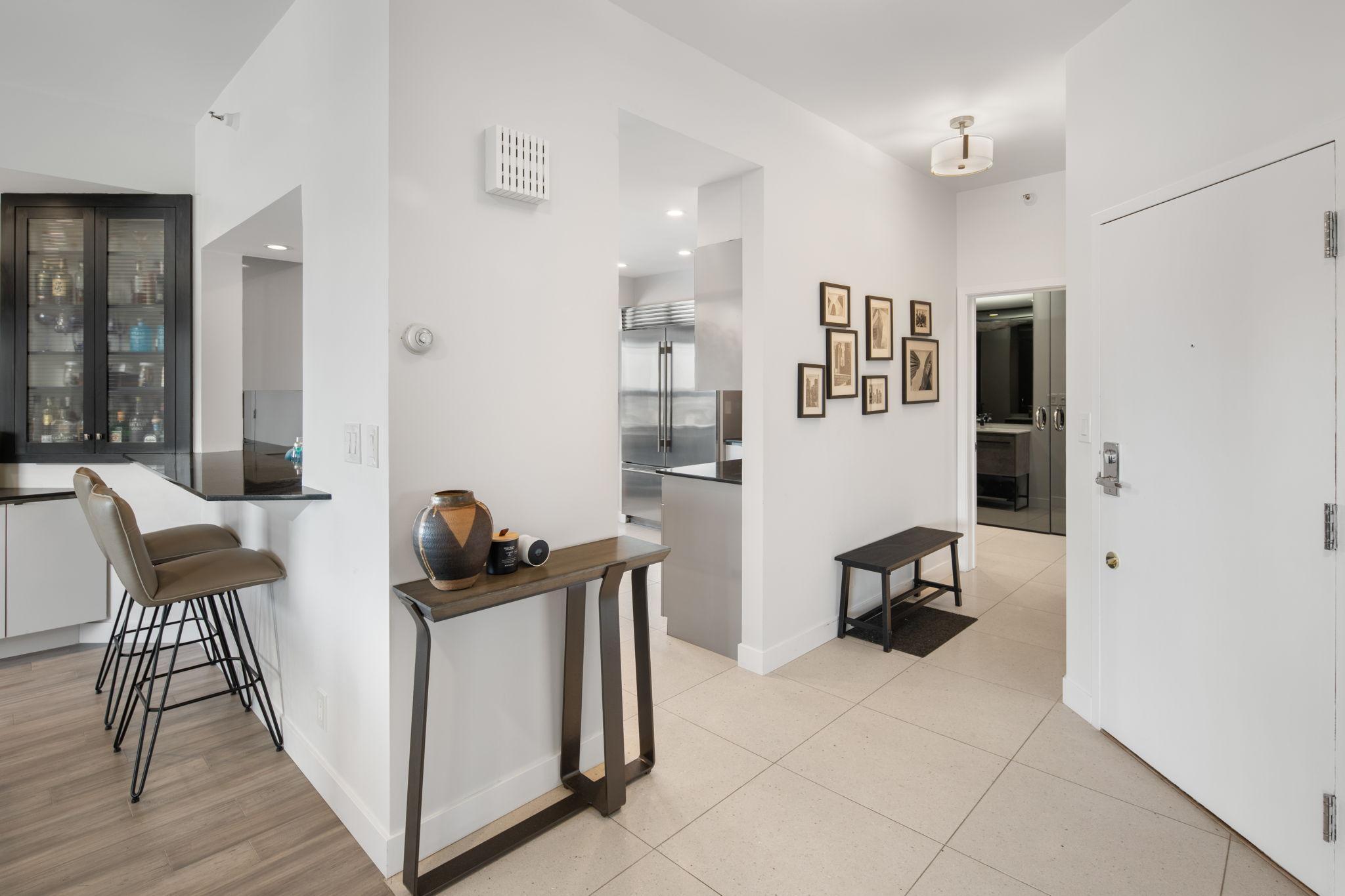 110 Bank Street SE Unit: L2603