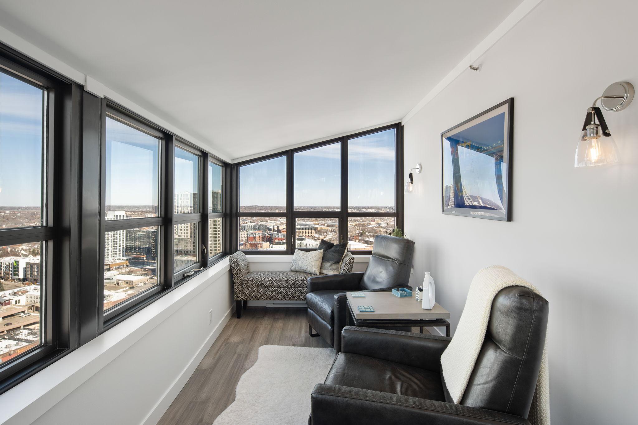 110 Bank Street SE Unit: L2603