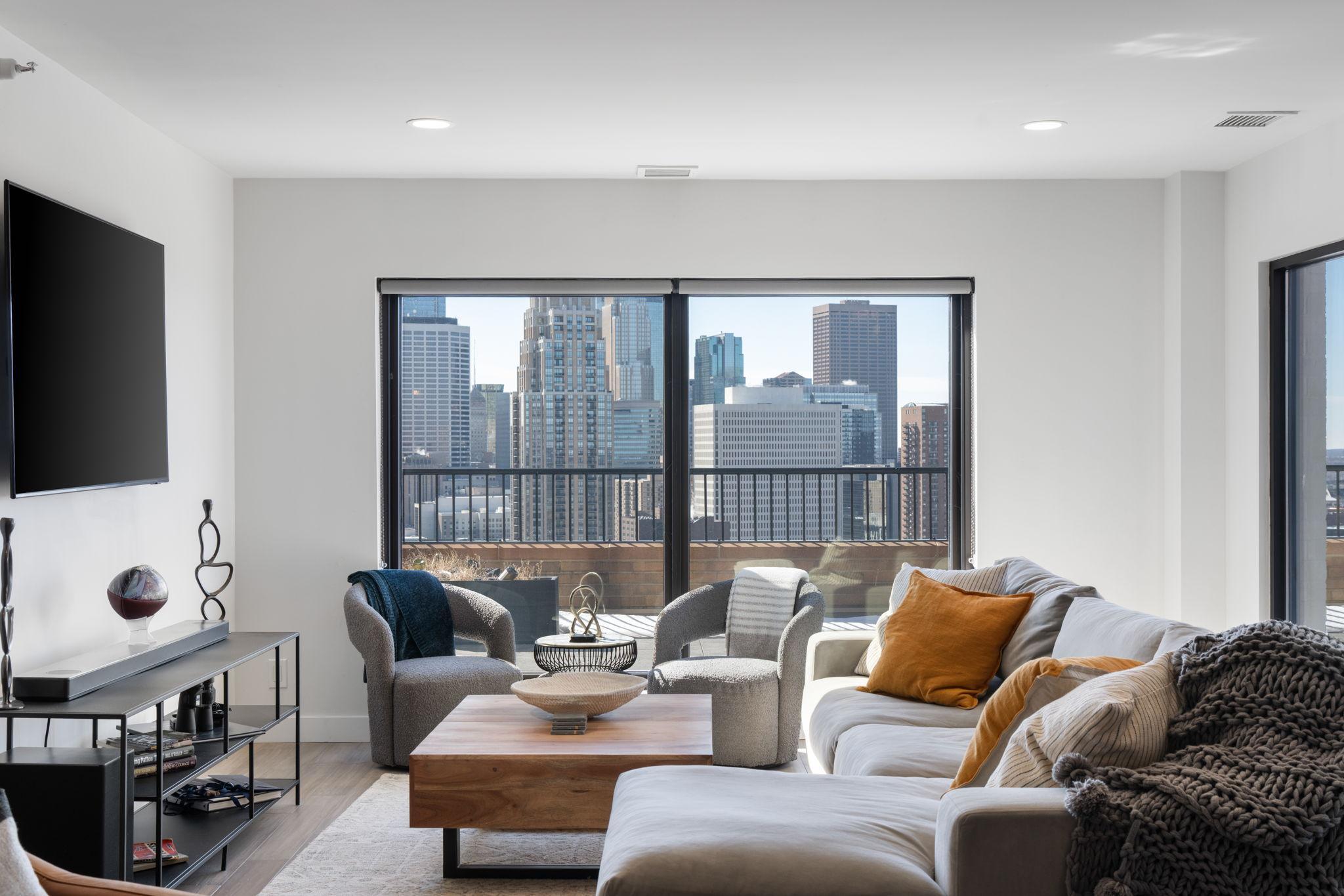 110 Bank Street SE Unit: L2603