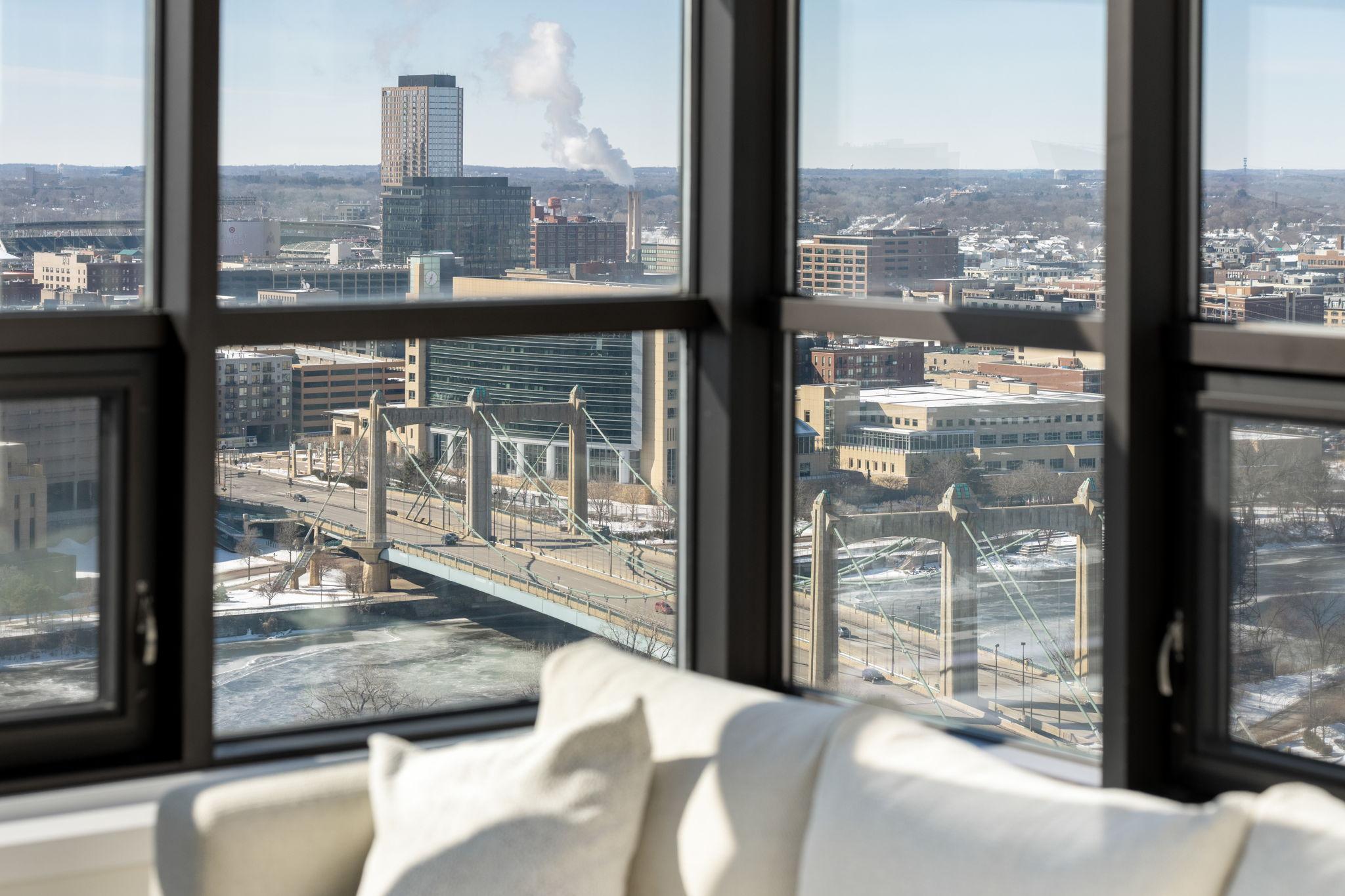 110 Bank Street SE Unit: L2603