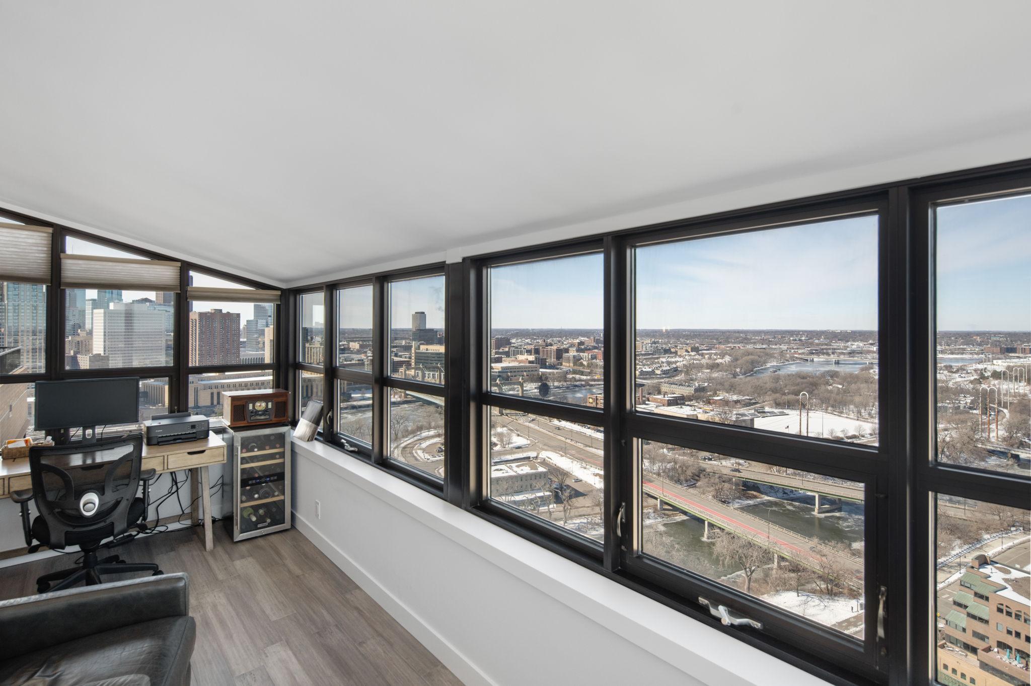 110 Bank Street SE Unit: L2603