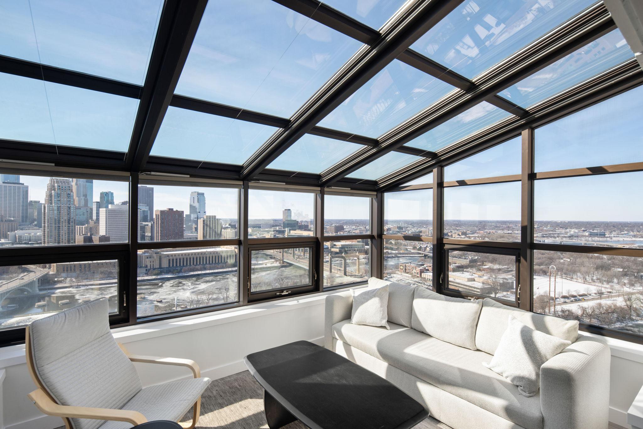 110 Bank Street SE Unit: L2603
