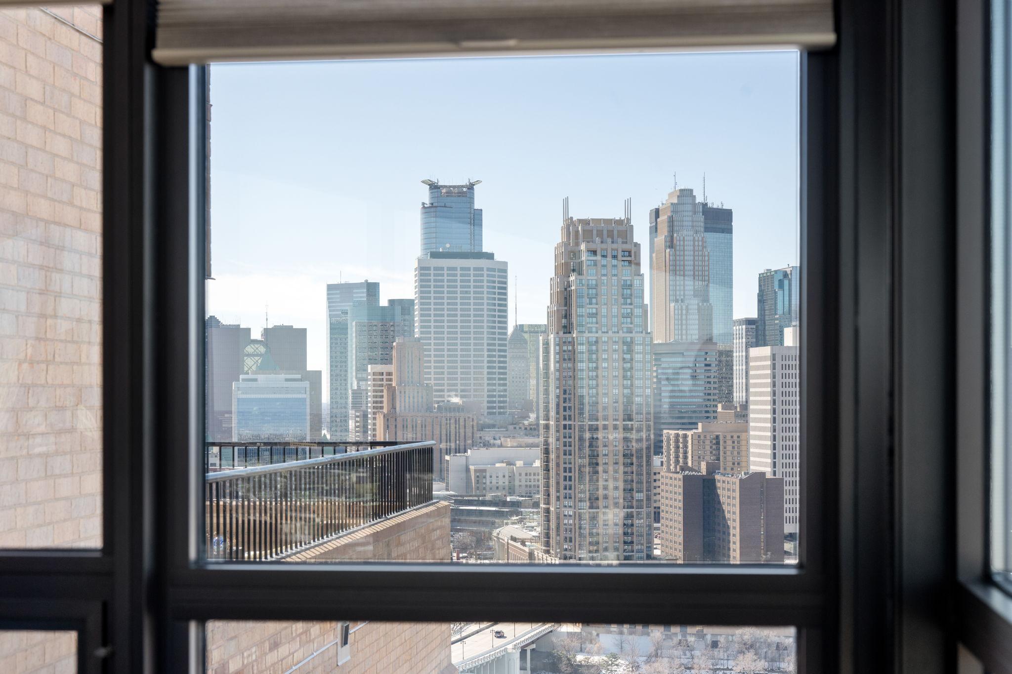 110 Bank Street SE Unit: L2603