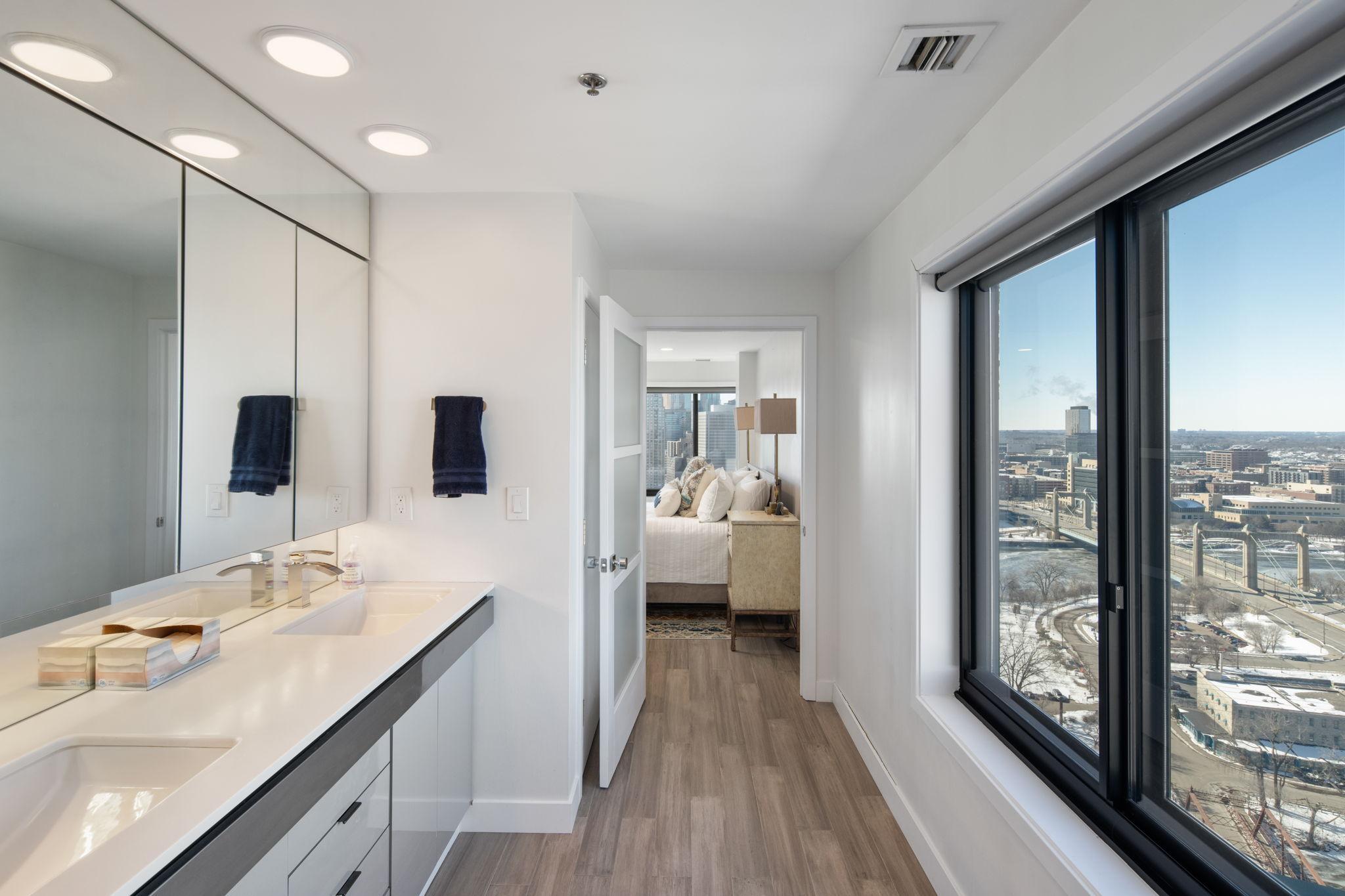 110 Bank Street SE Unit: L2603