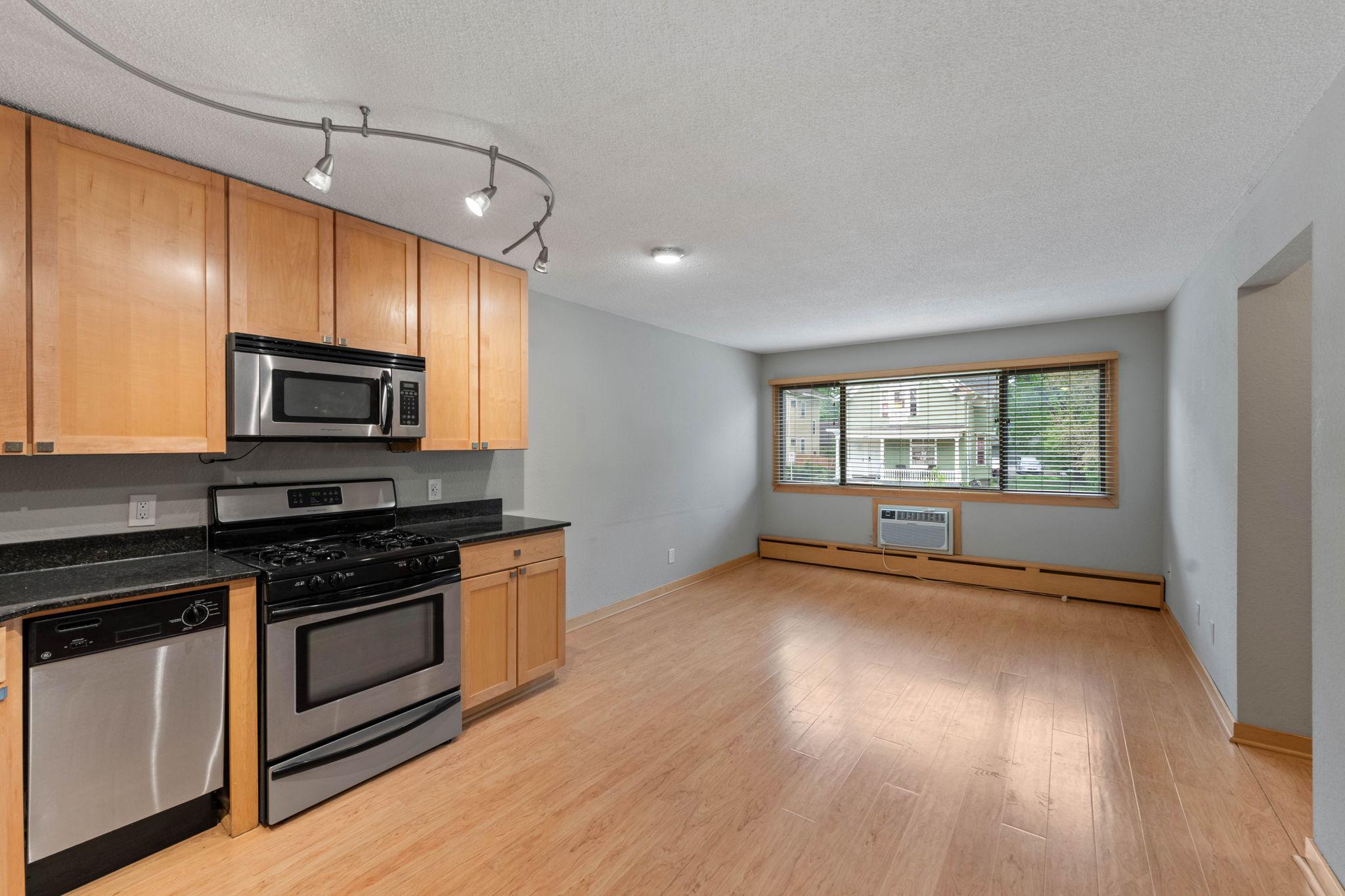 2530 1st Avenue S Unit: N201