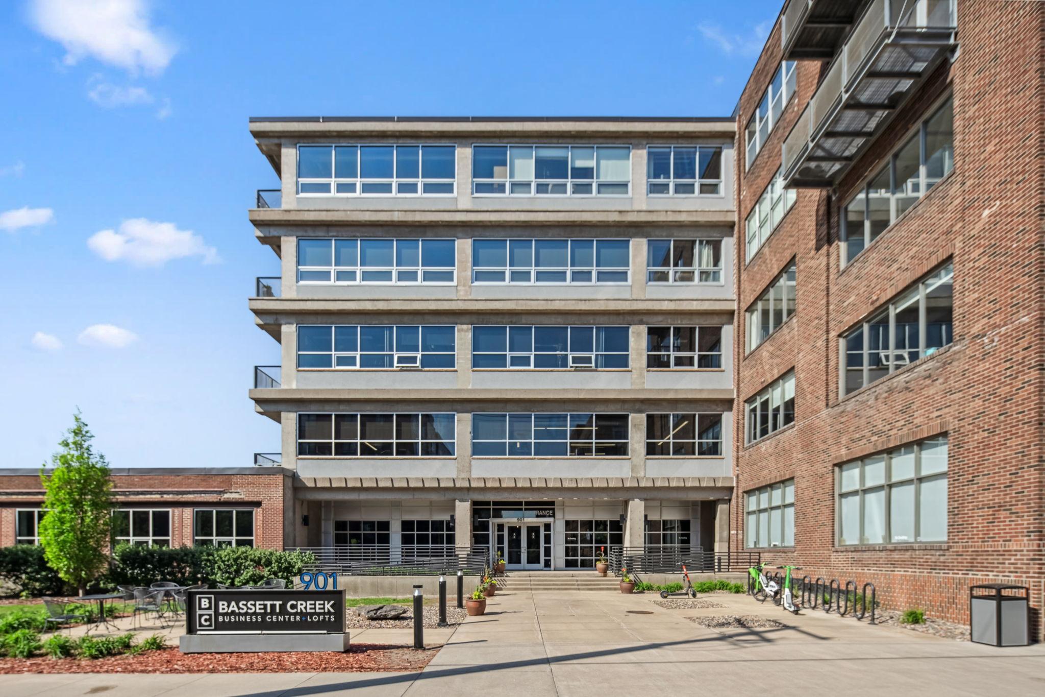 901 N 3rd Street Unit: 515