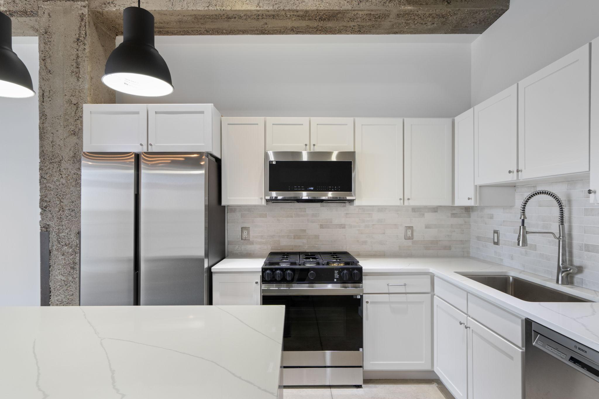 901 N 3rd Street Unit: 515