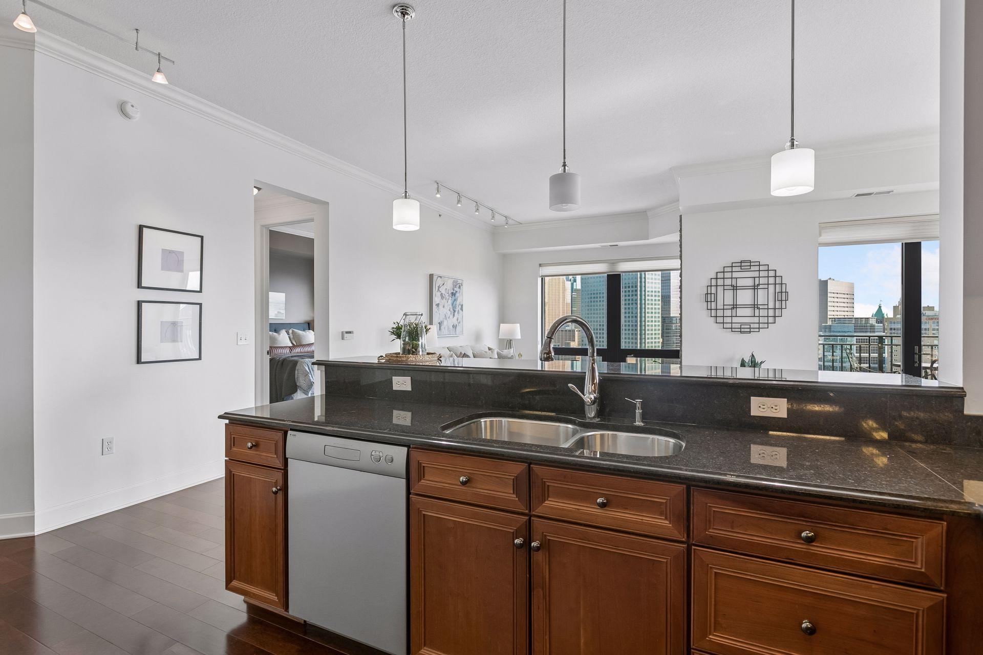 500 E Grant Street Unit: 2510