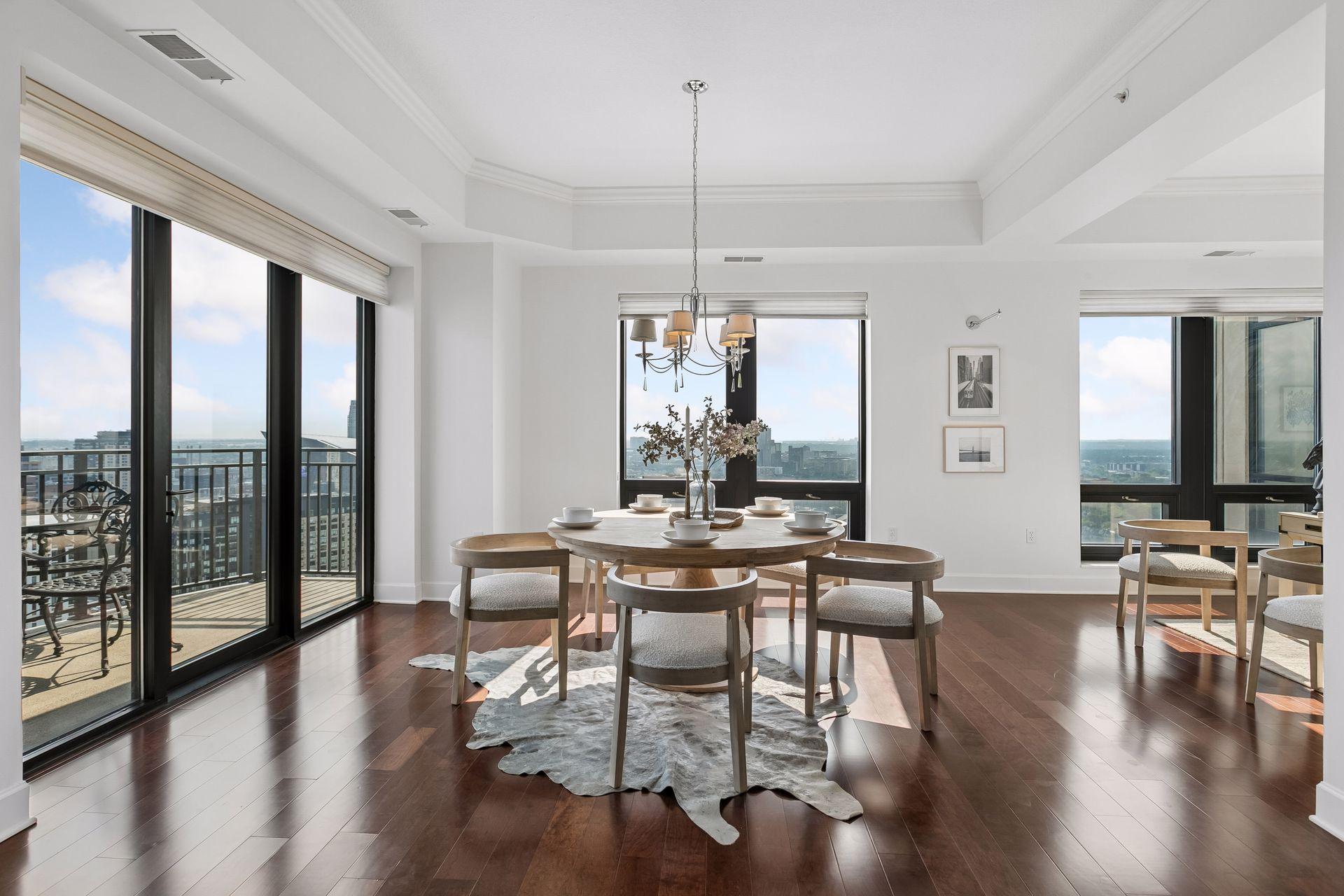 500 E Grant Street Unit: 2510