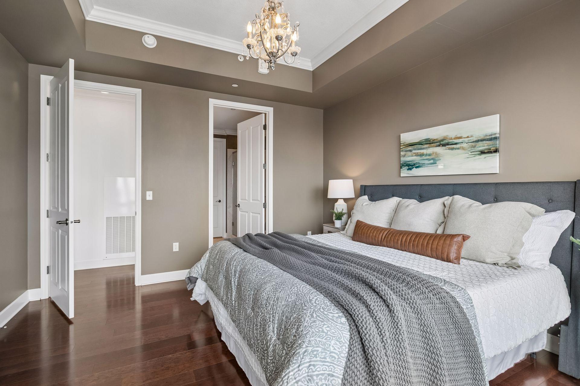 500 E Grant Street Unit: 2510