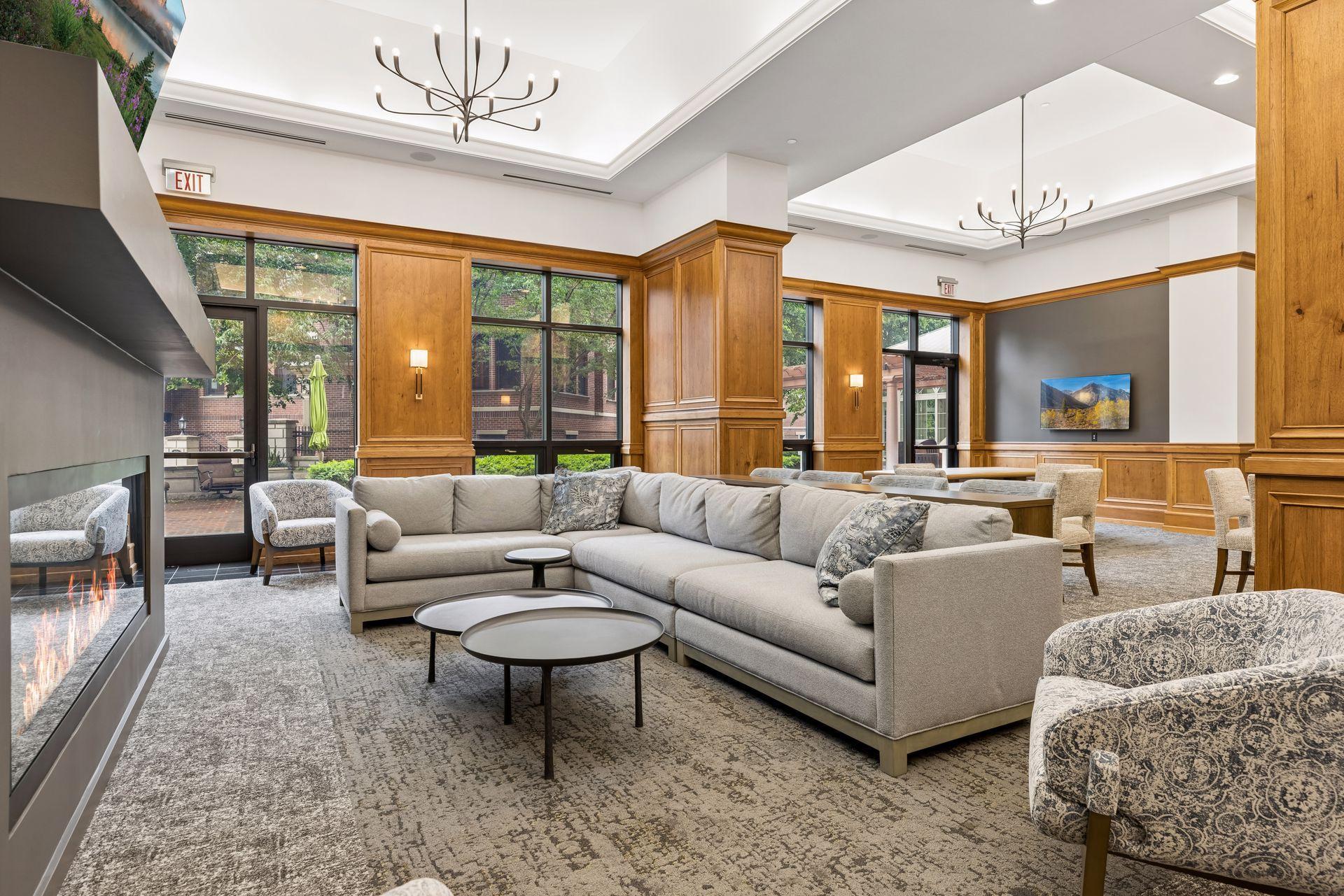 500 E Grant Street Unit: 2510