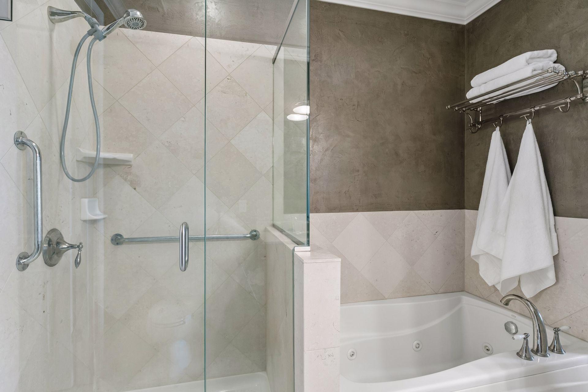500 E Grant Street Unit: 2510