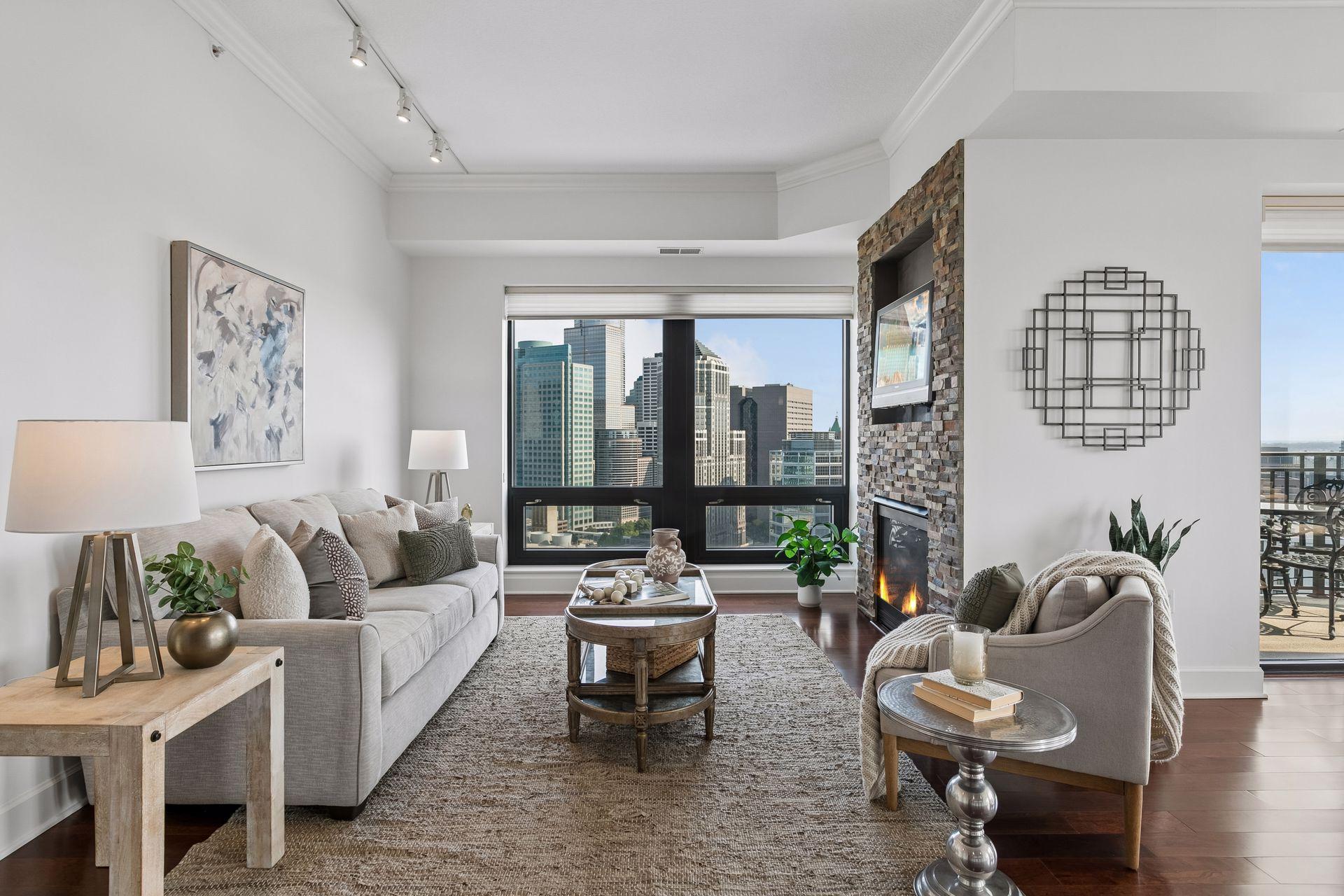 500 E Grant Street Unit: 2510