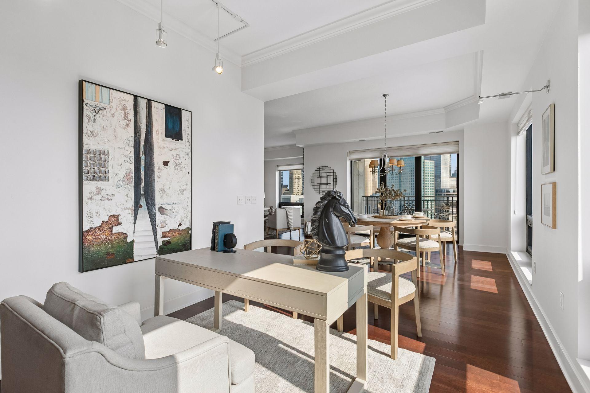 500 E Grant Street Unit: 2510